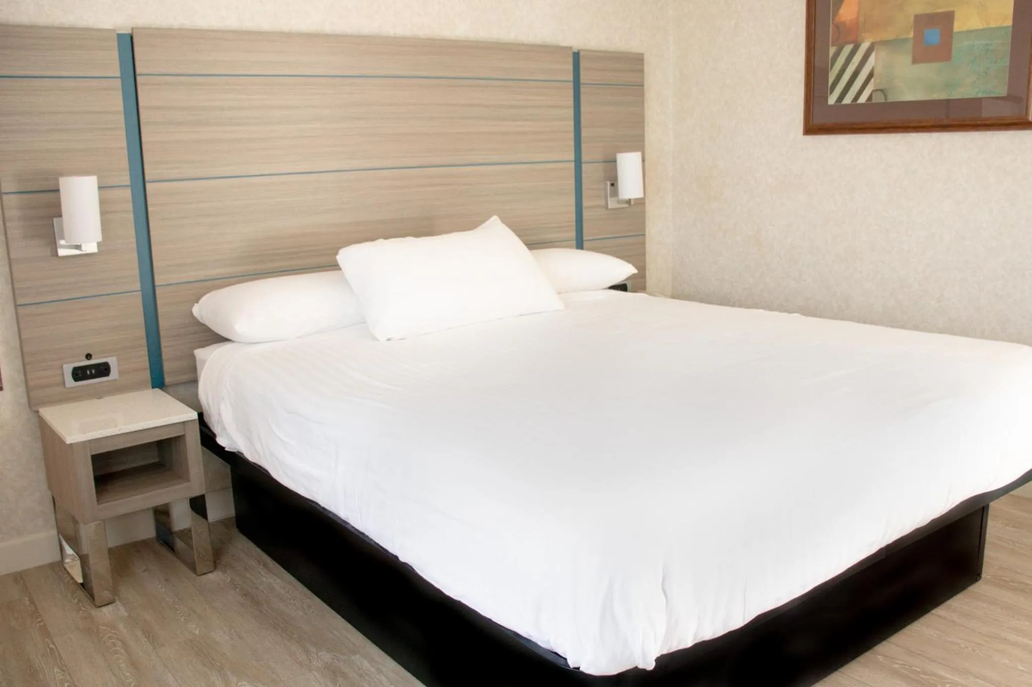 Bed in Discovery Inn