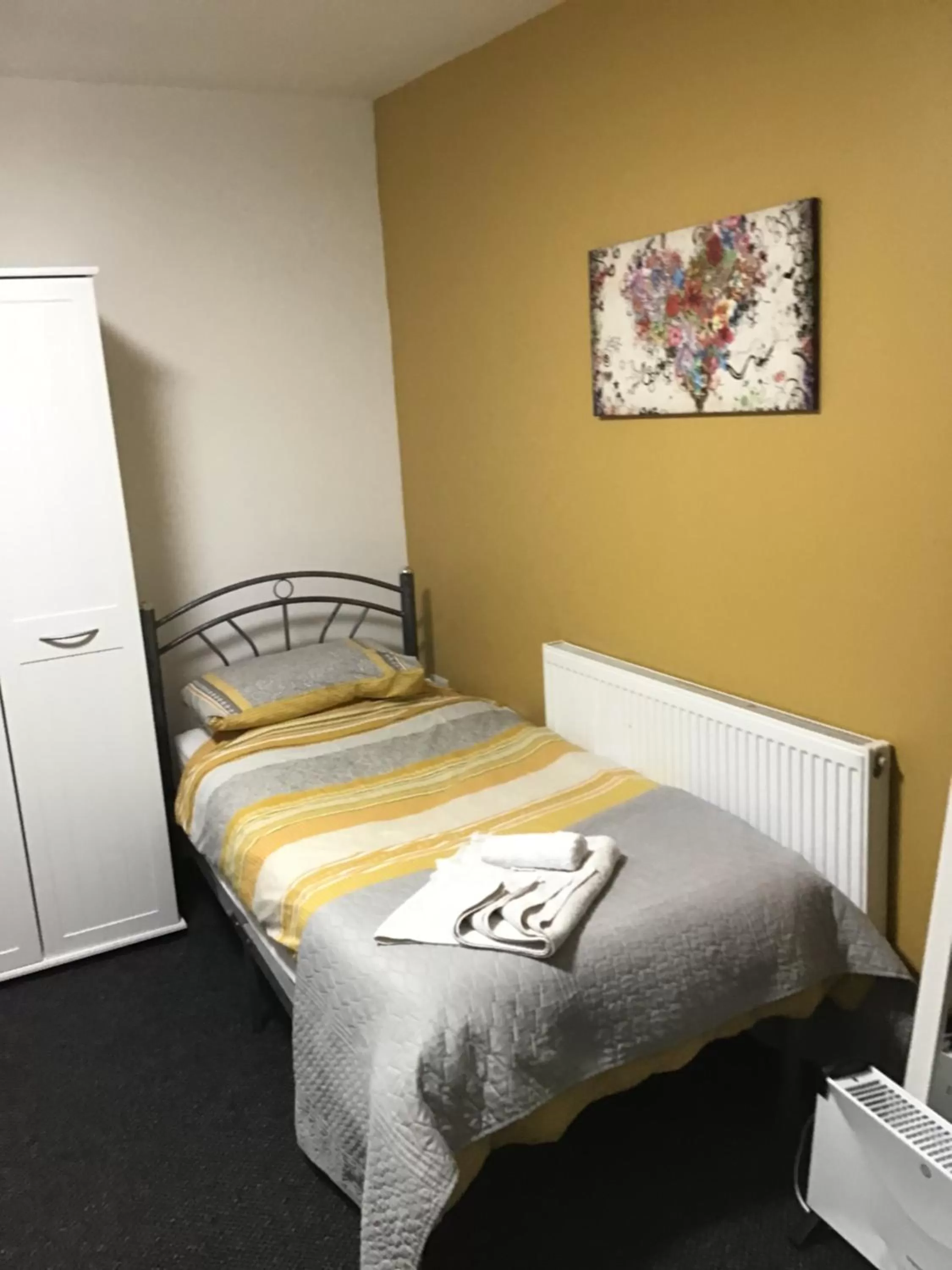 Bed in The Old Stanley Arms