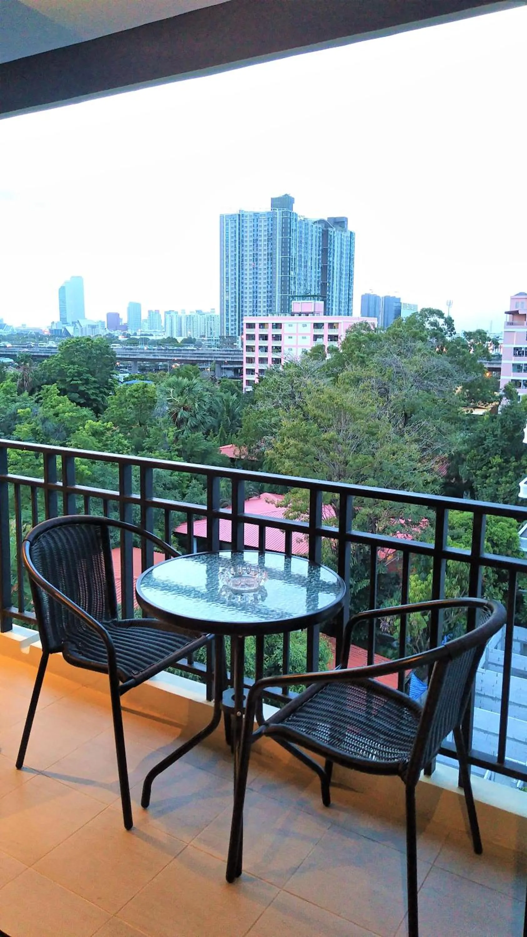 Balcony/Terrace in Amp Am House Bangkok Hotel
