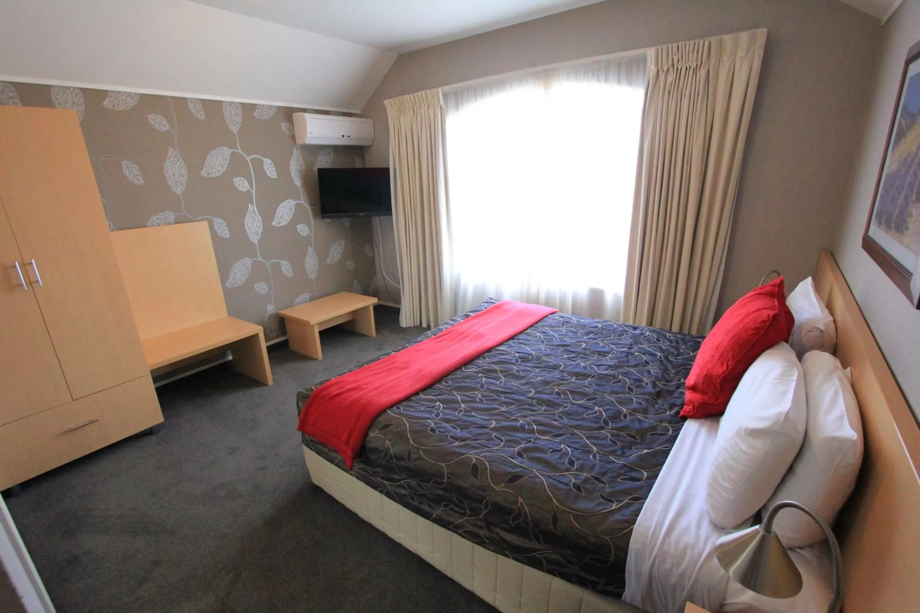 Bedroom in Voyager Apartments Taupo