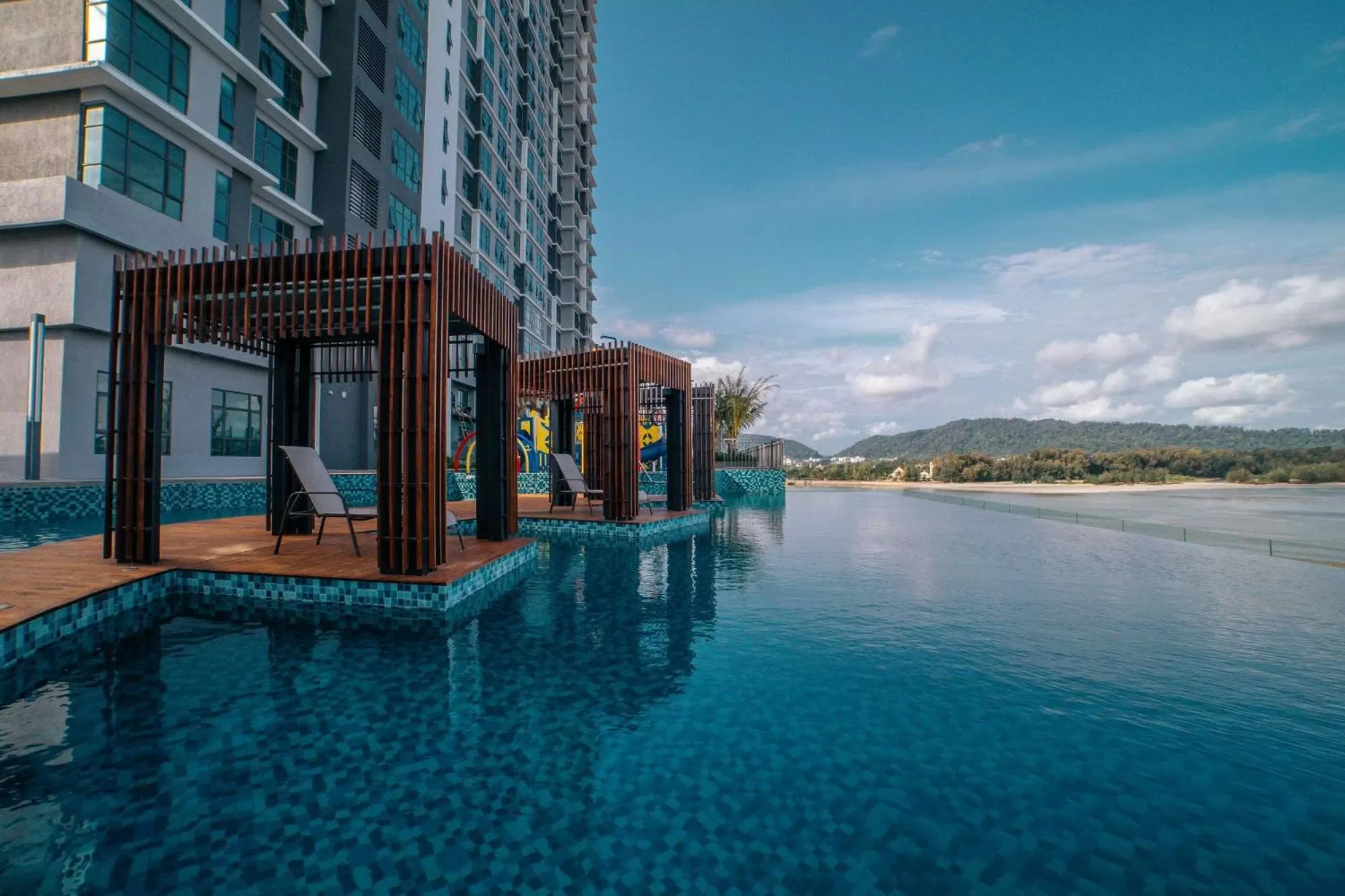 Swimming pool in Swiss-Belhotel Kuantan
