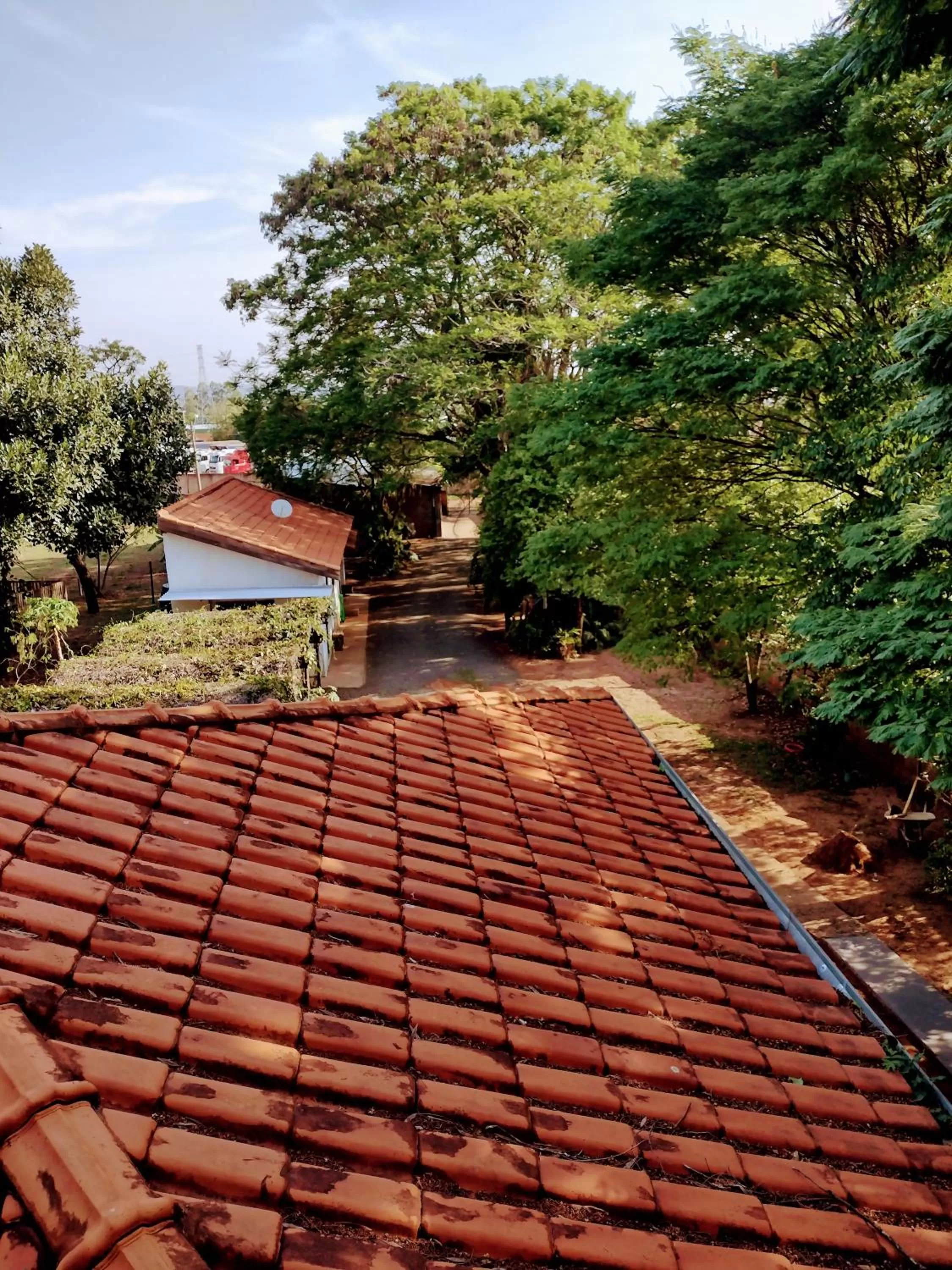 Property building in Suits - Canto do sabia