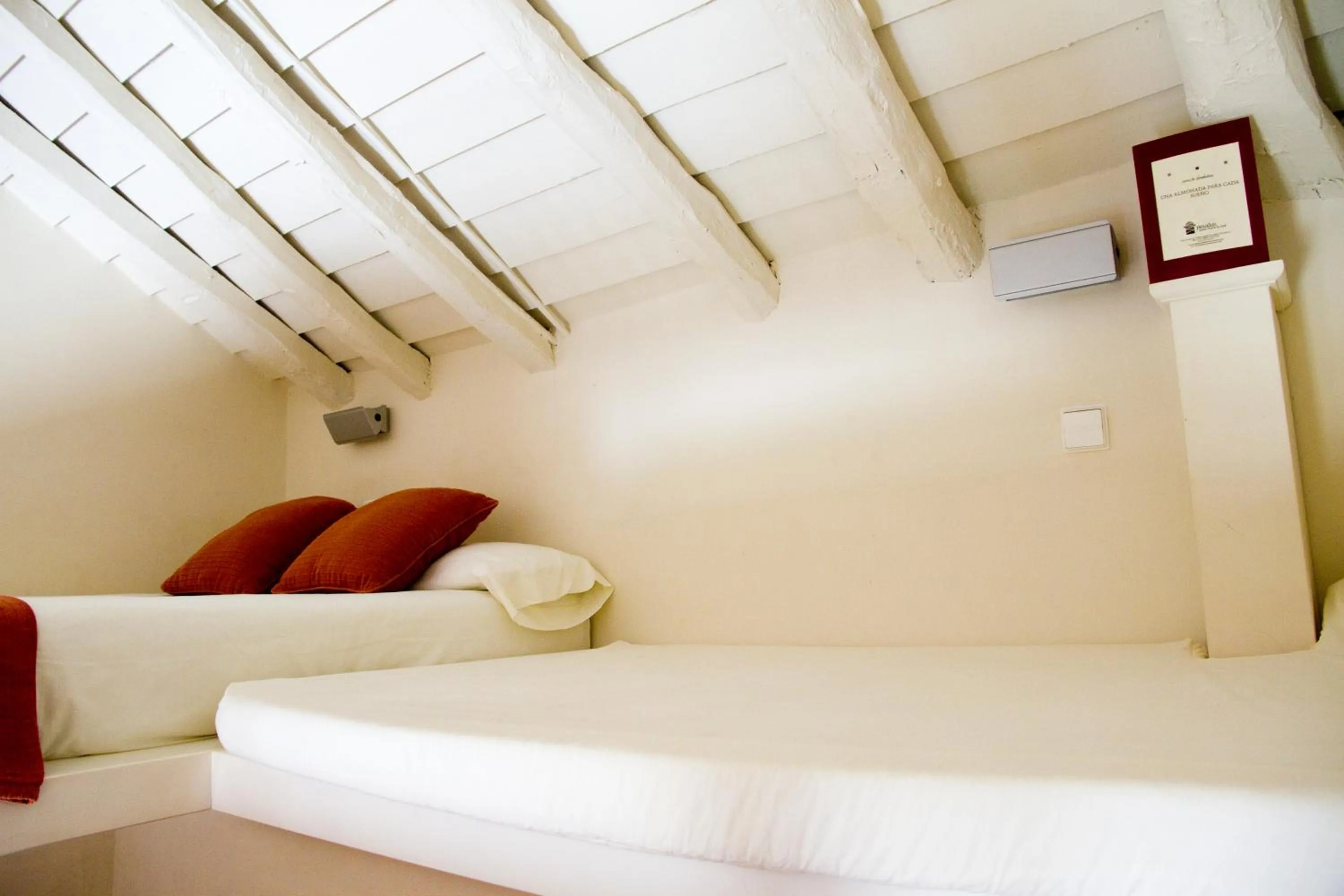 Bed in Hotel Posada Santa Maria la Real