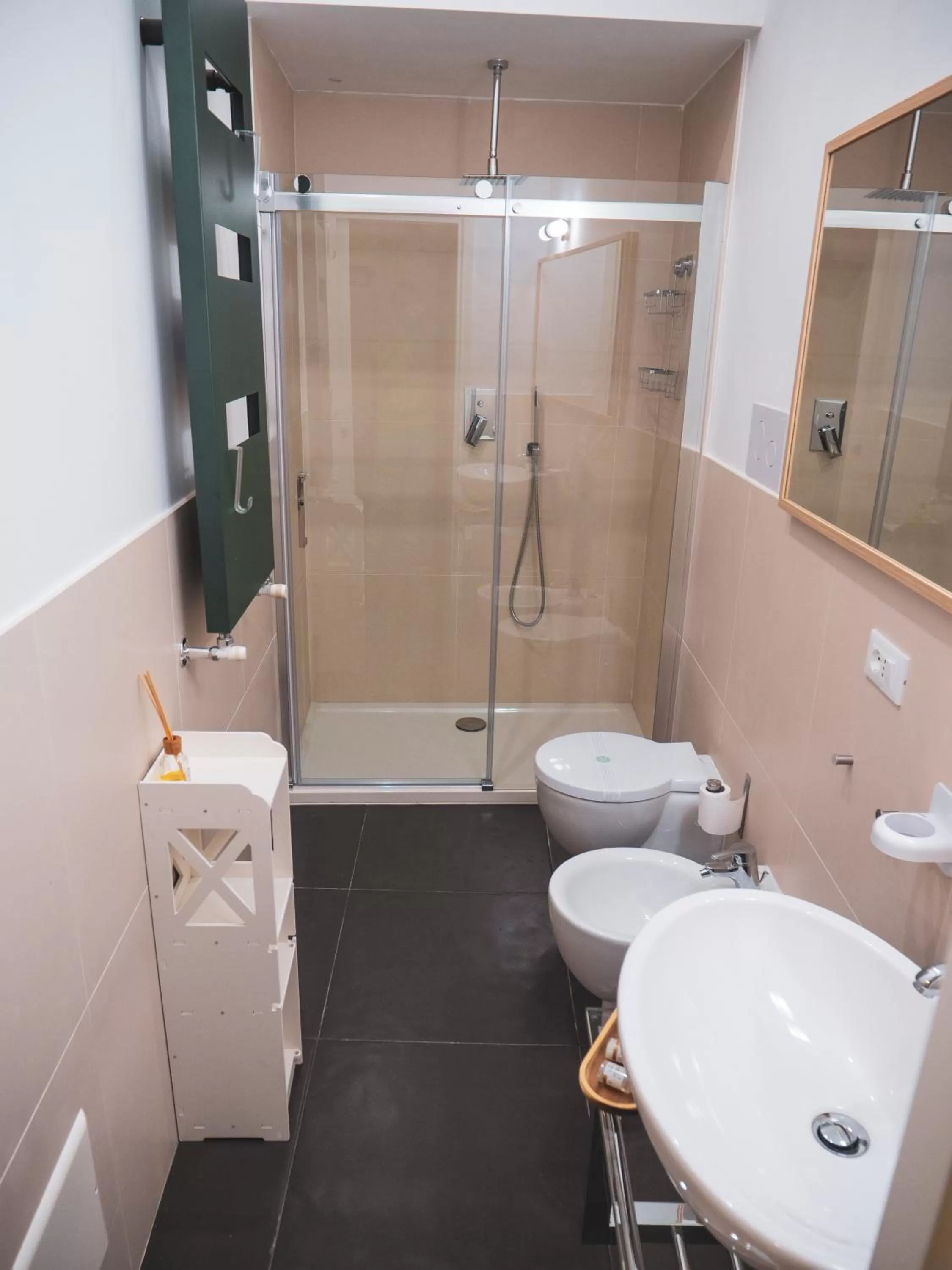 Bathroom in DhOME B&B