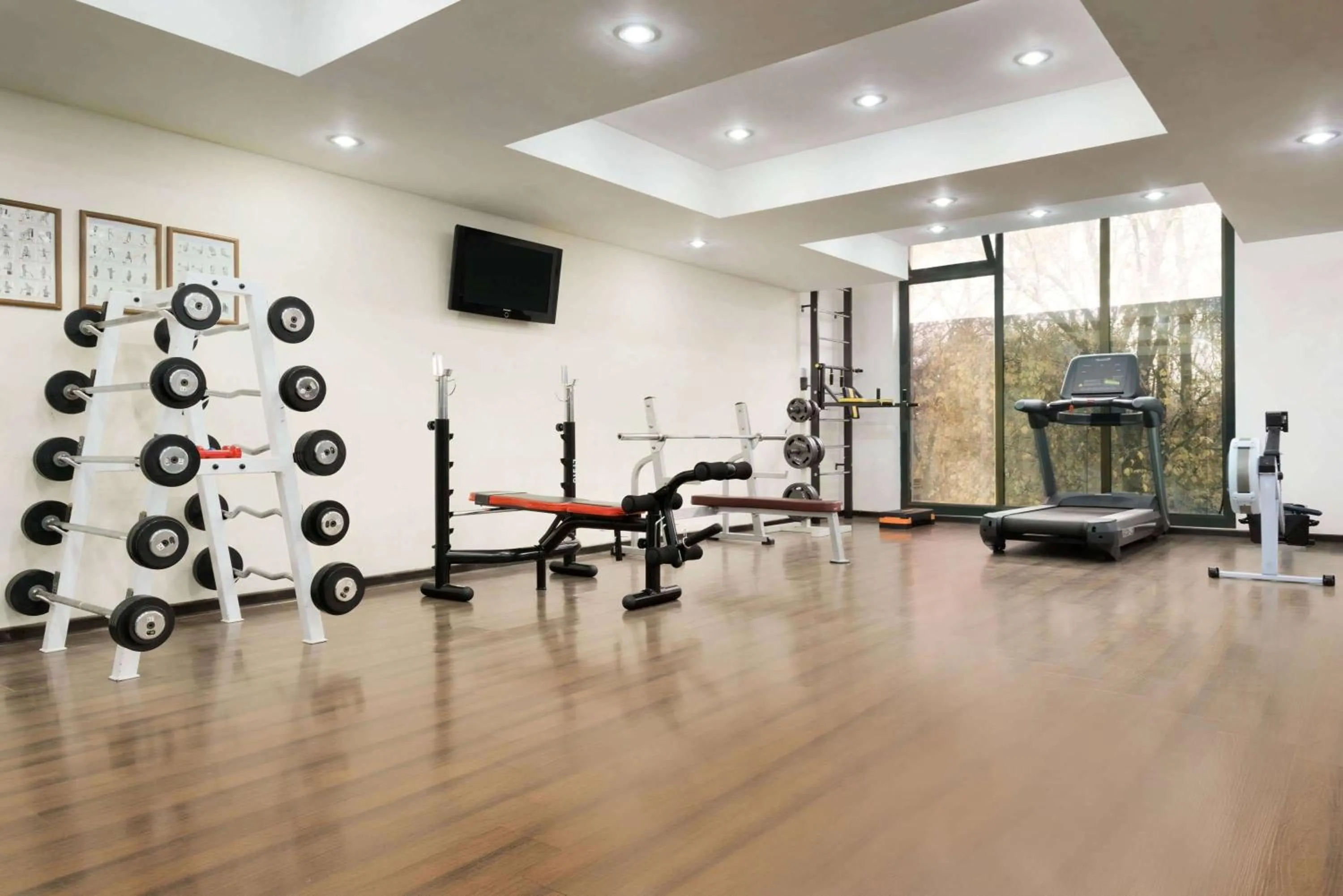 Fitness centre/facilities in Ramada by Wyndham Tashkent