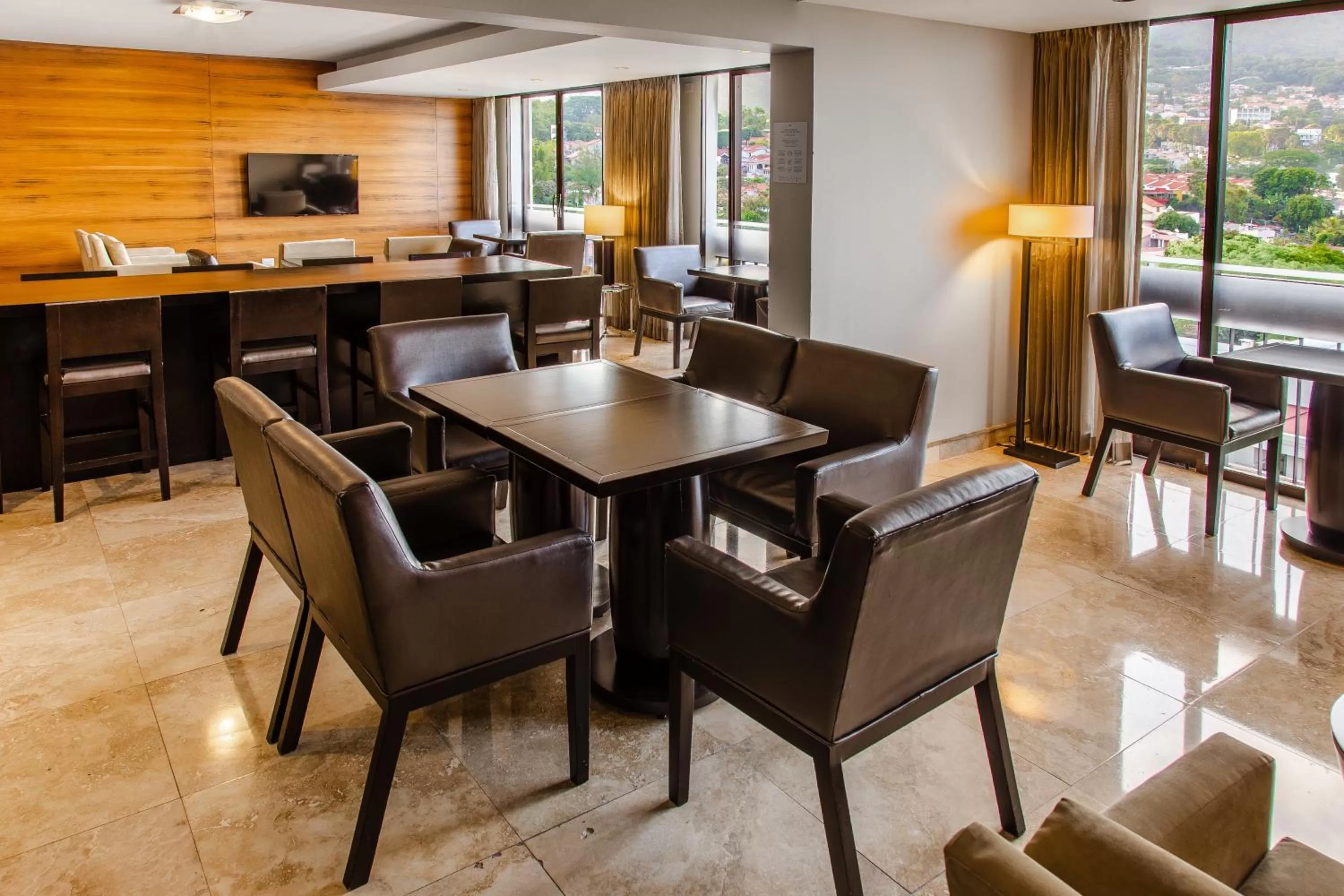 Restaurant/places to eat in Hilton San Salvador