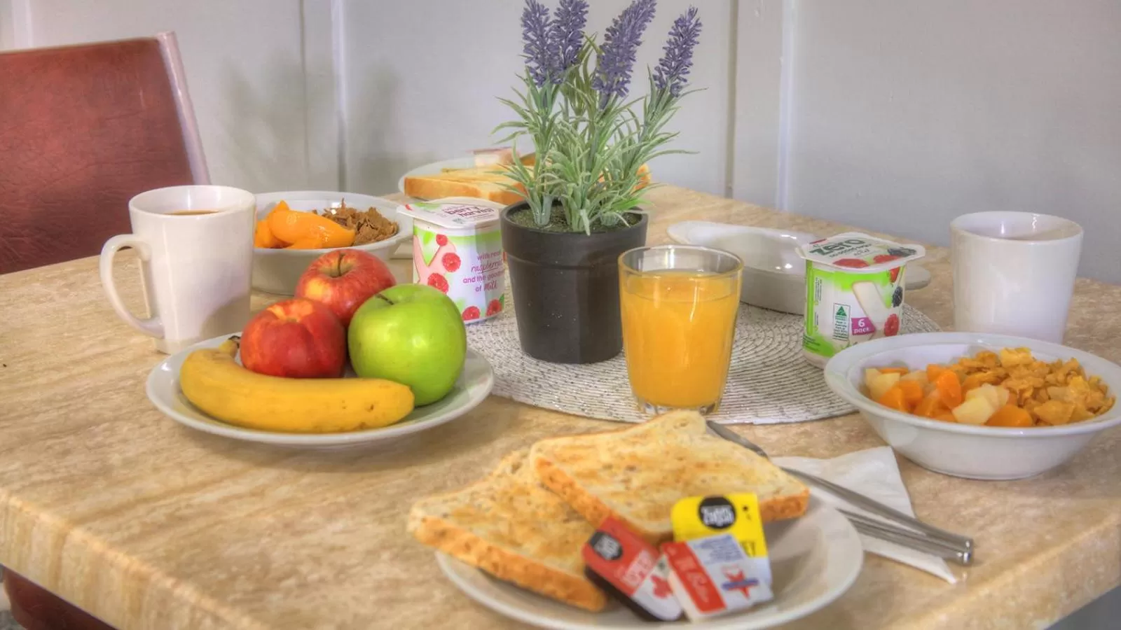 Continental breakfast in Glen Innes Motel