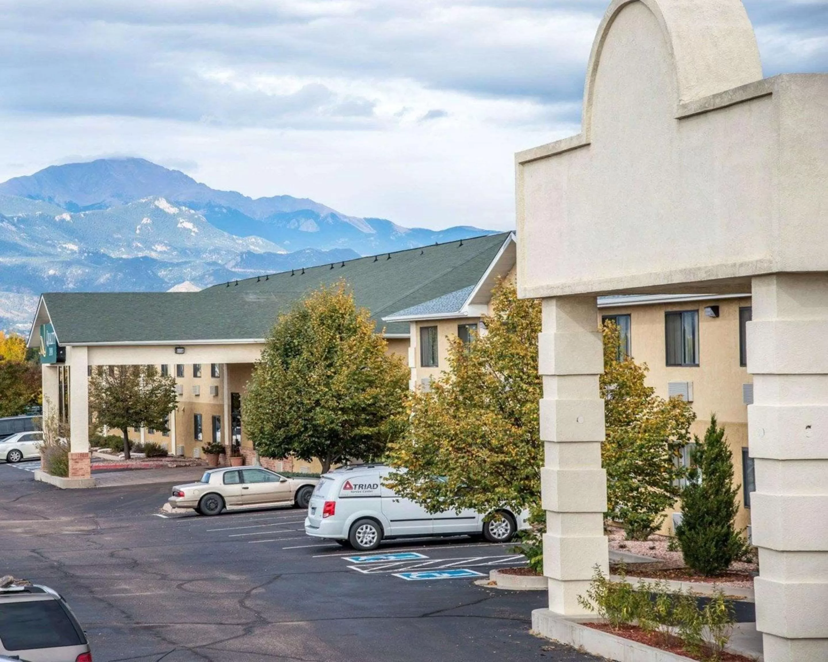 Property building in Quality Inn Colorado Springs Airport