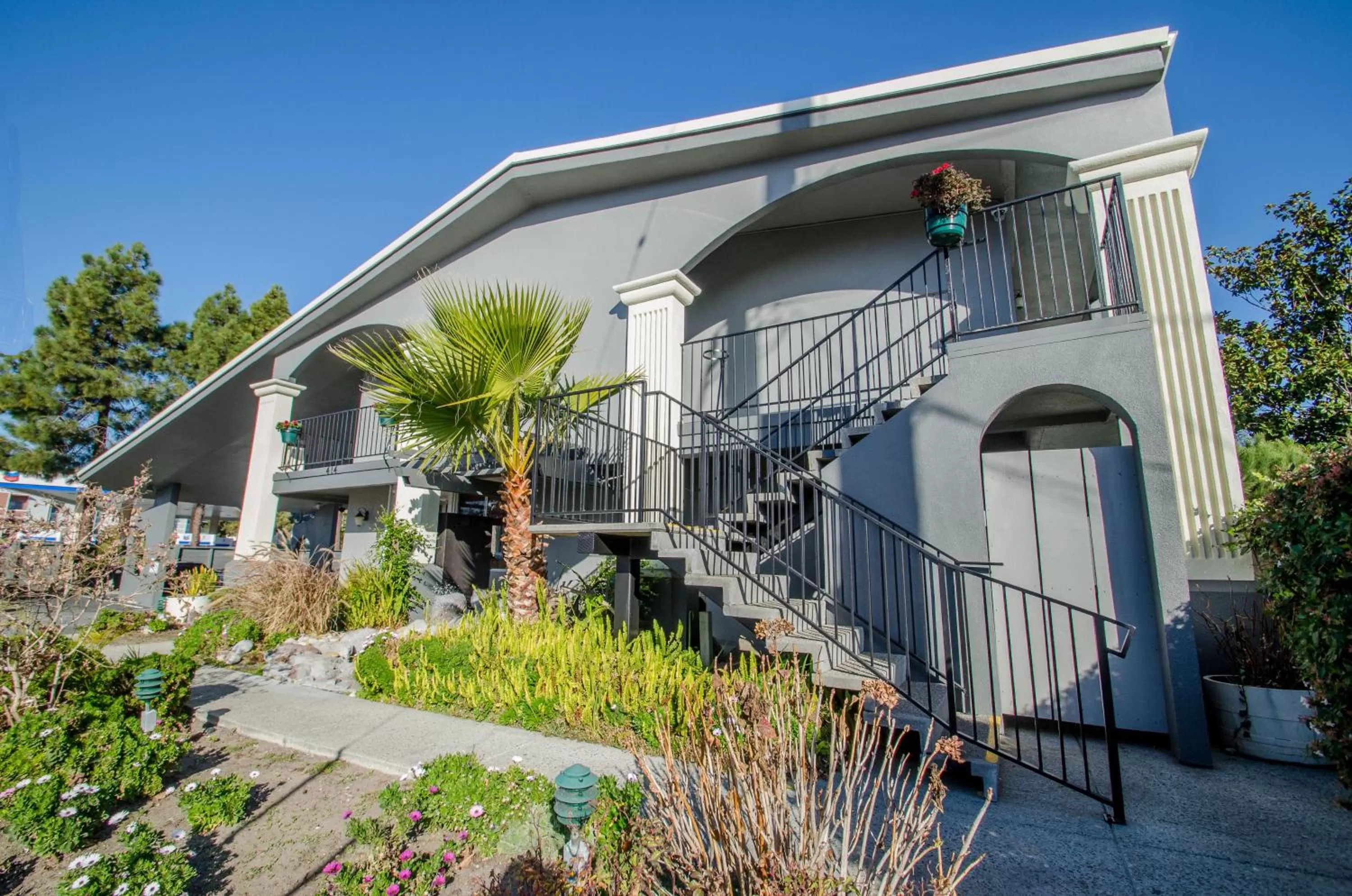 Property building in Continental Inn