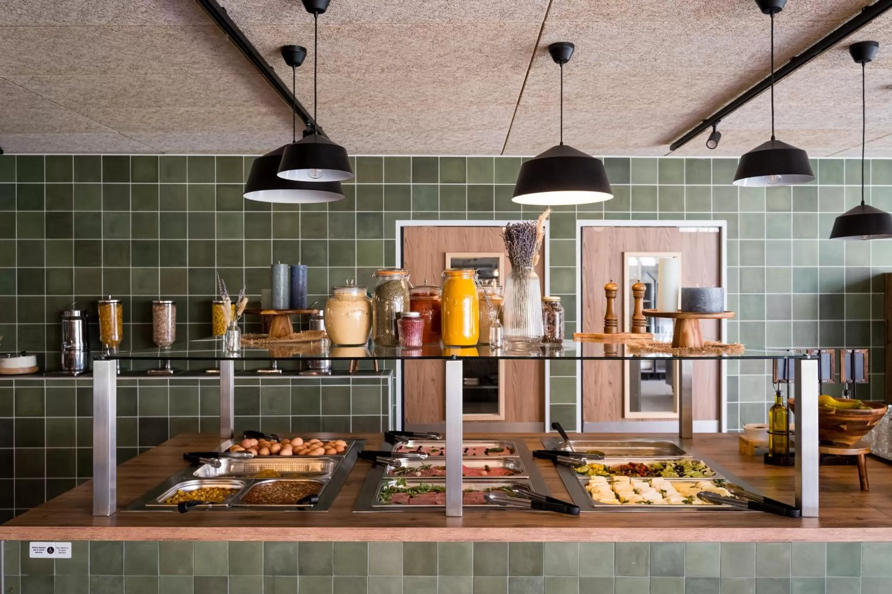 Breakfast in MEININGER Marseille Centre la Joliette