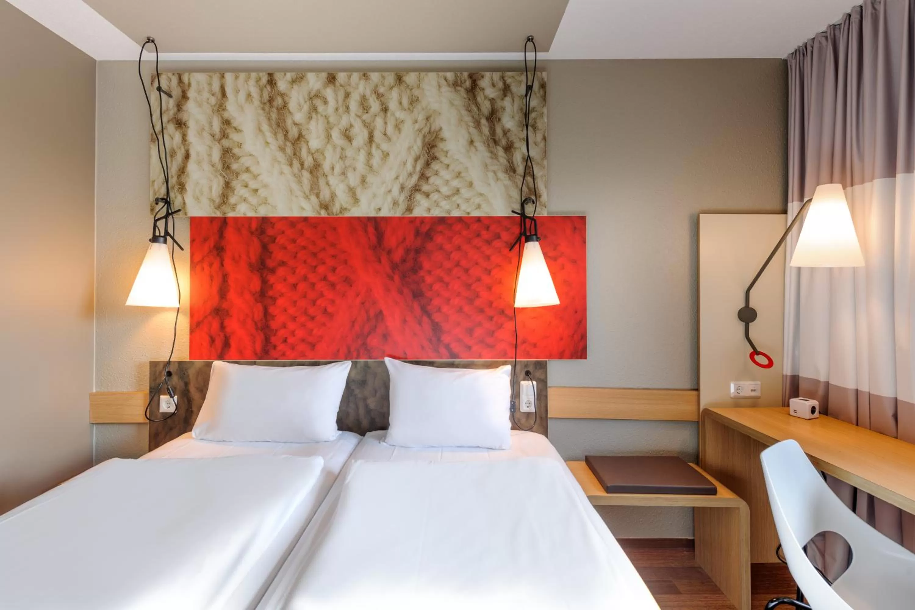 Photo of the whole room, Bed in ibis Hotel München Messe