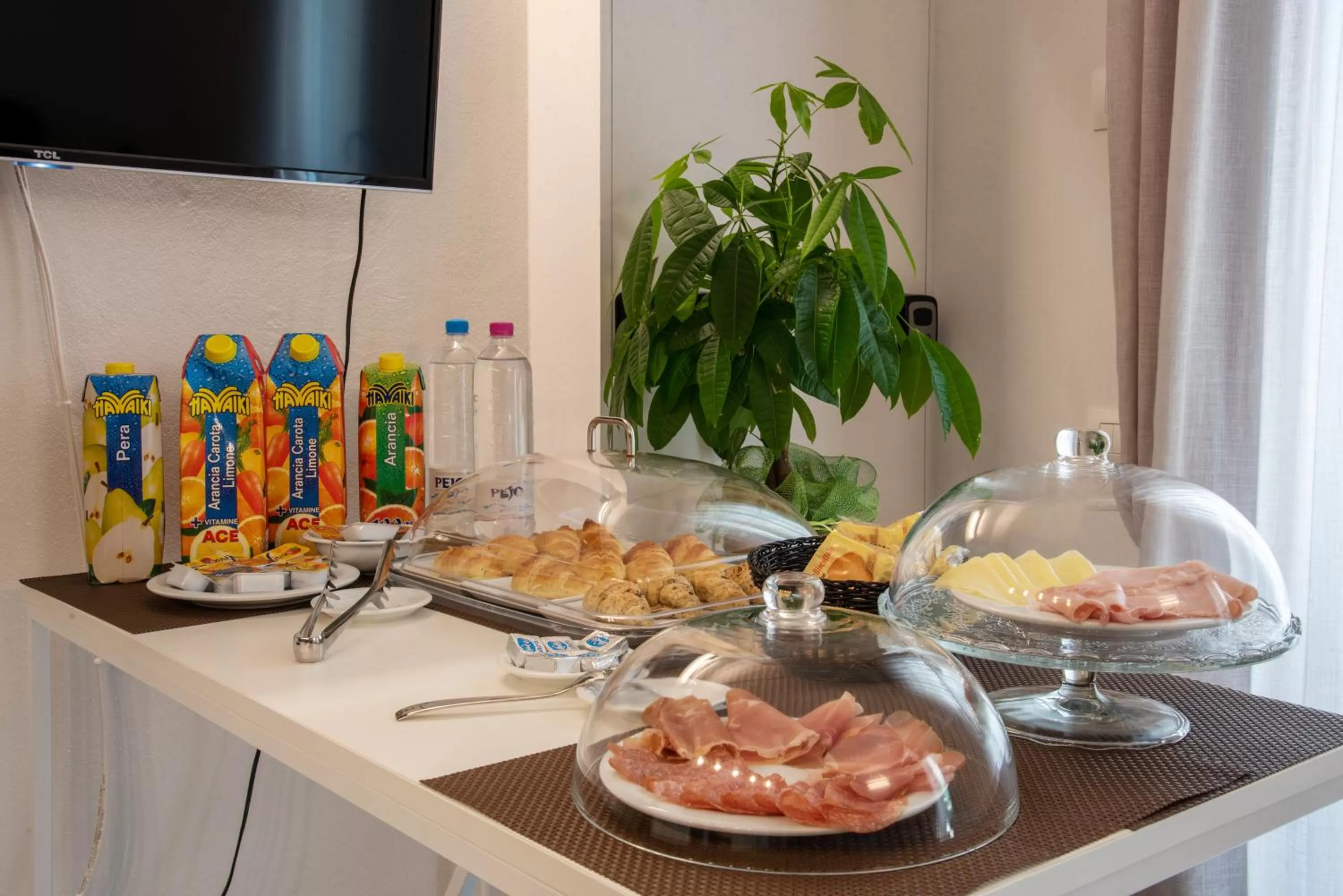 Continental breakfast in Casa Ercoli B&B