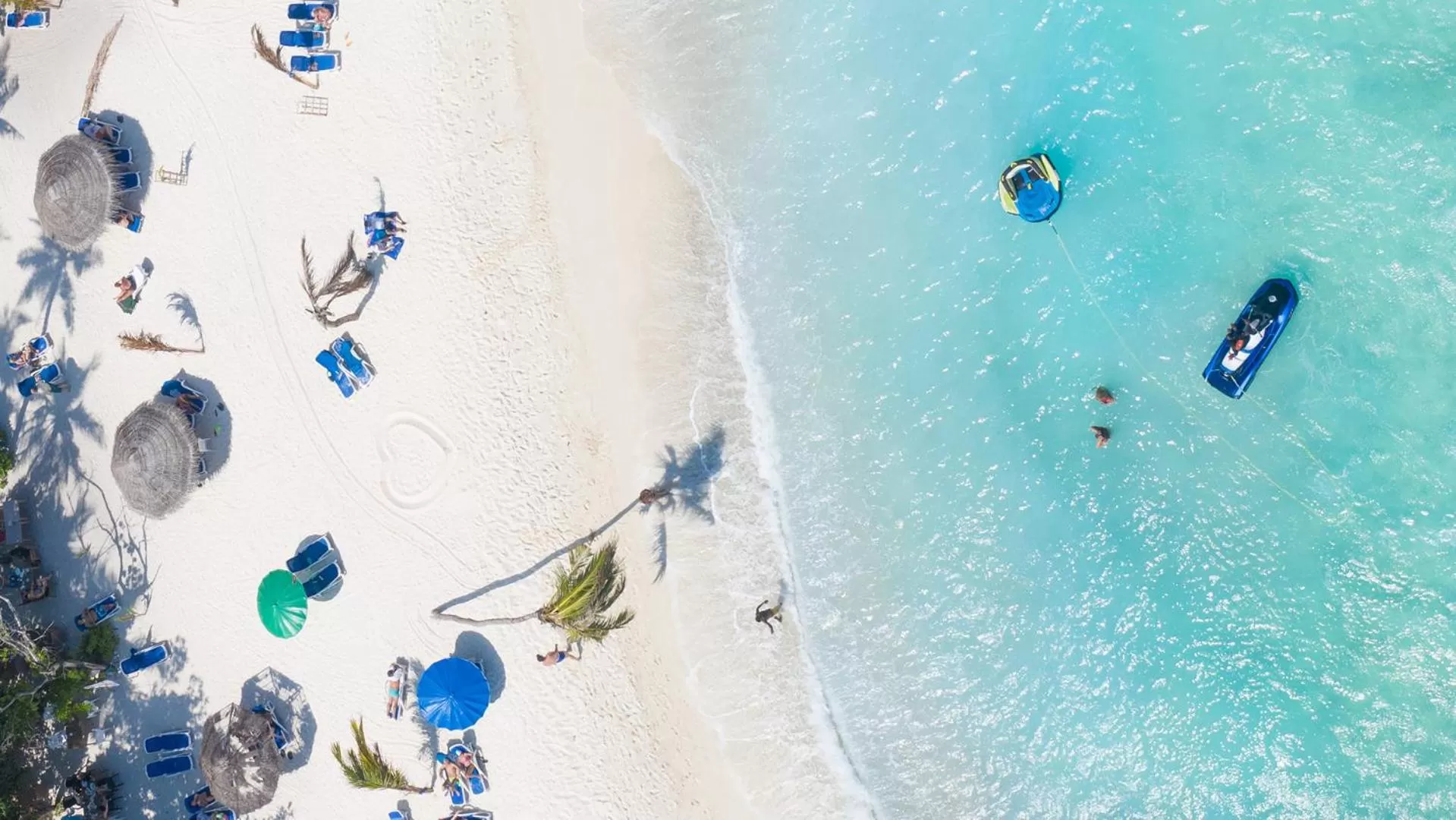 Beach in Arena Beach Hotel