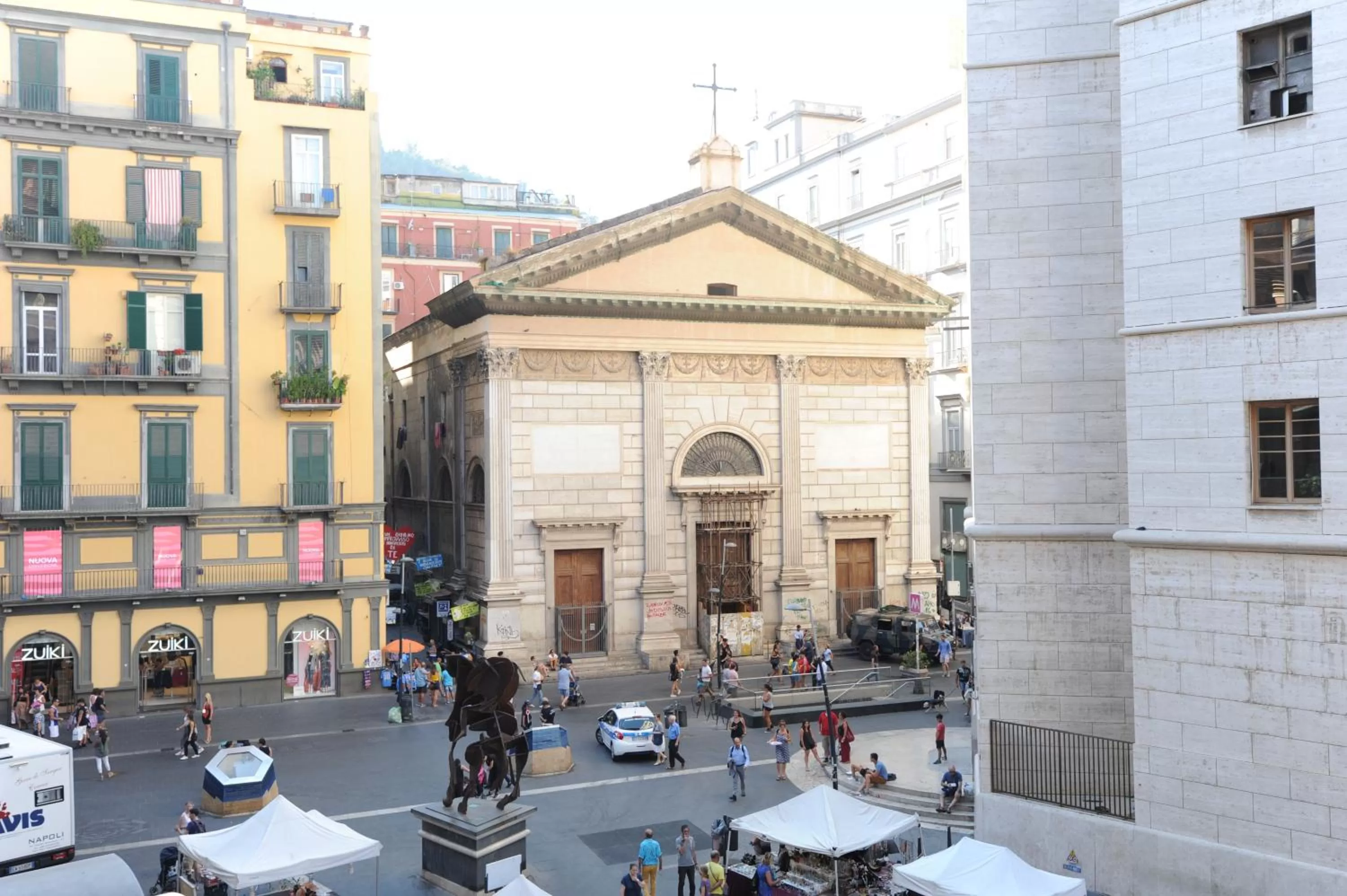 Property building in Residenza Borbonica