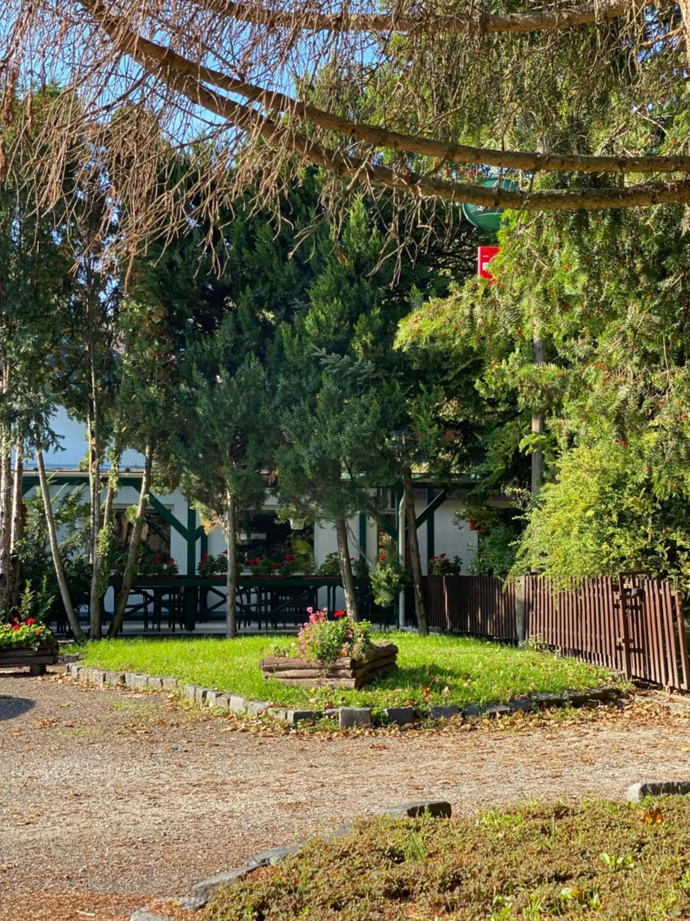 Property building, Garden in A Fogadó