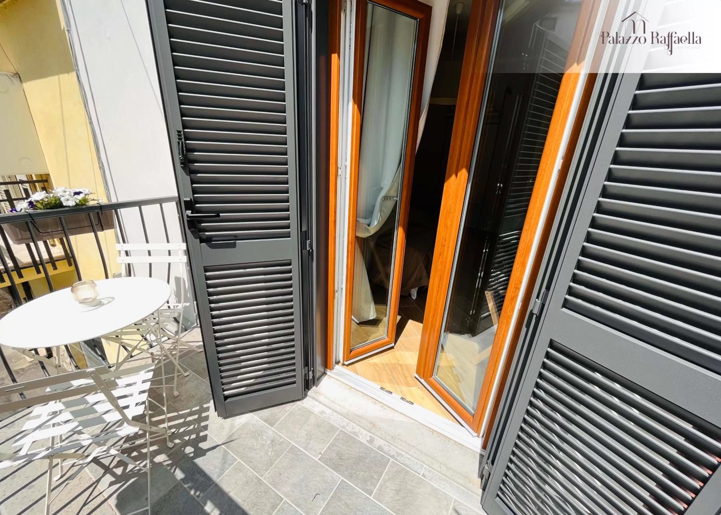Balcony/Terrace in Palazzo Raffaella Casa vacanze
