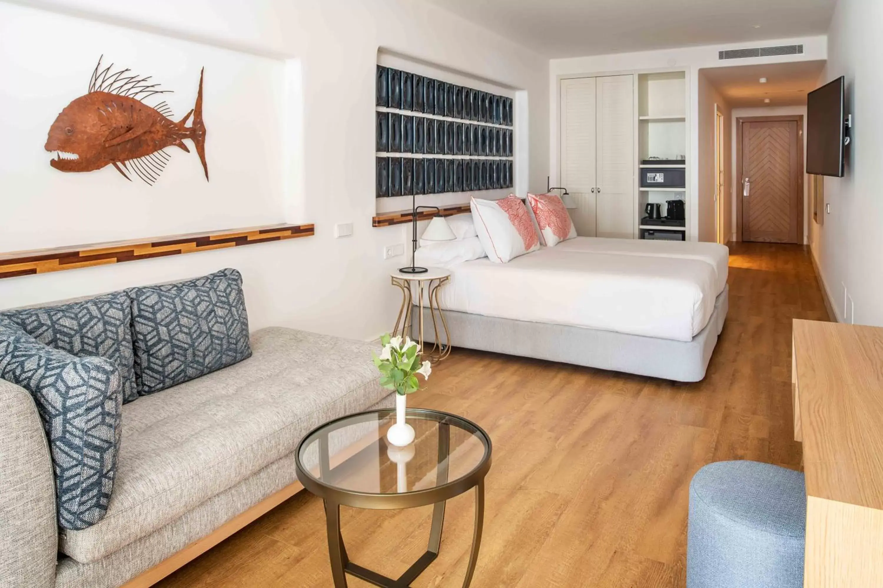 Adapted Junior Suite in Hotel Fariones Adapted Junior Suite in Hotel Fariones