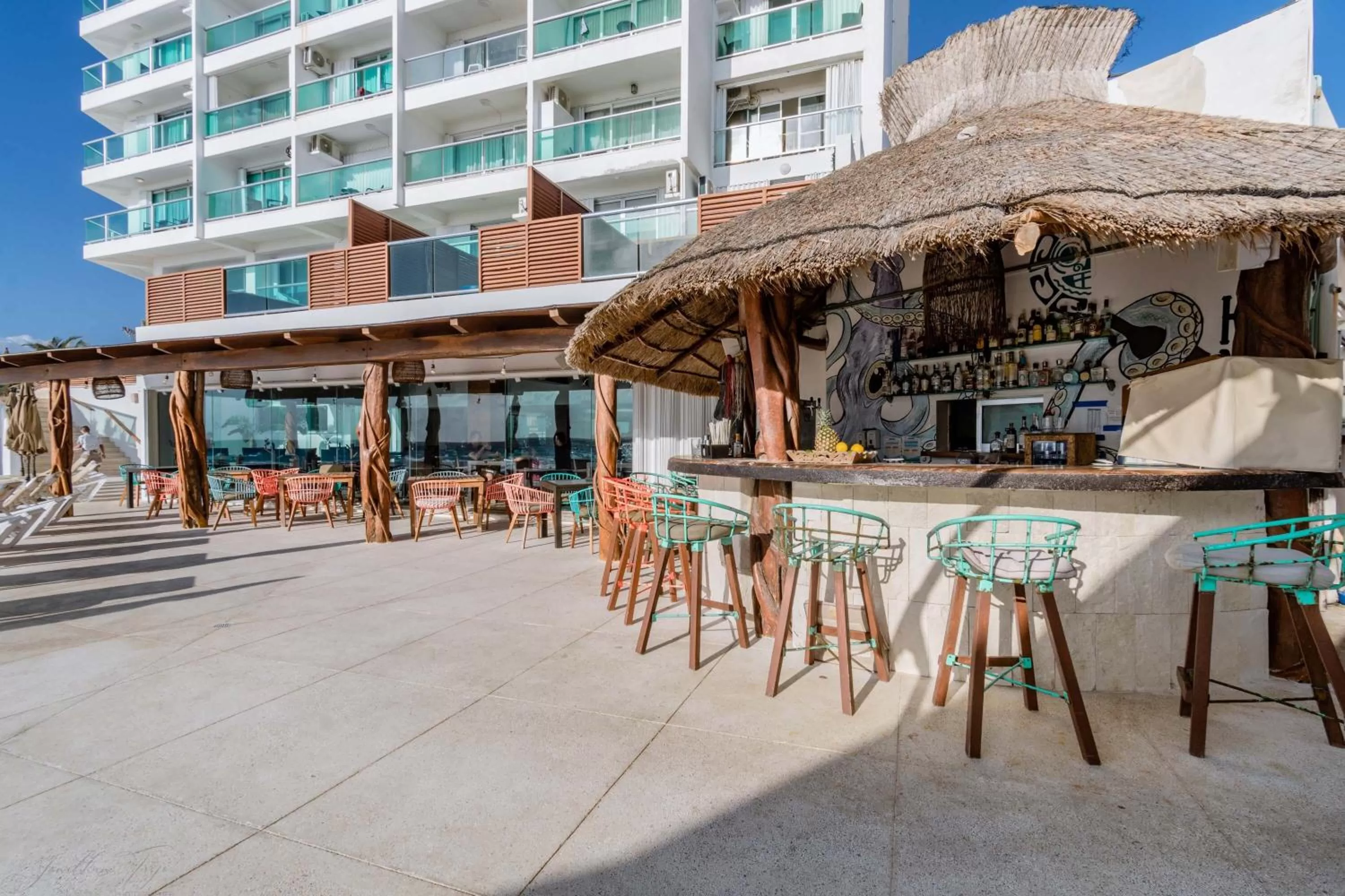 Patio in Ocean Dream Cancun by GuruHotel