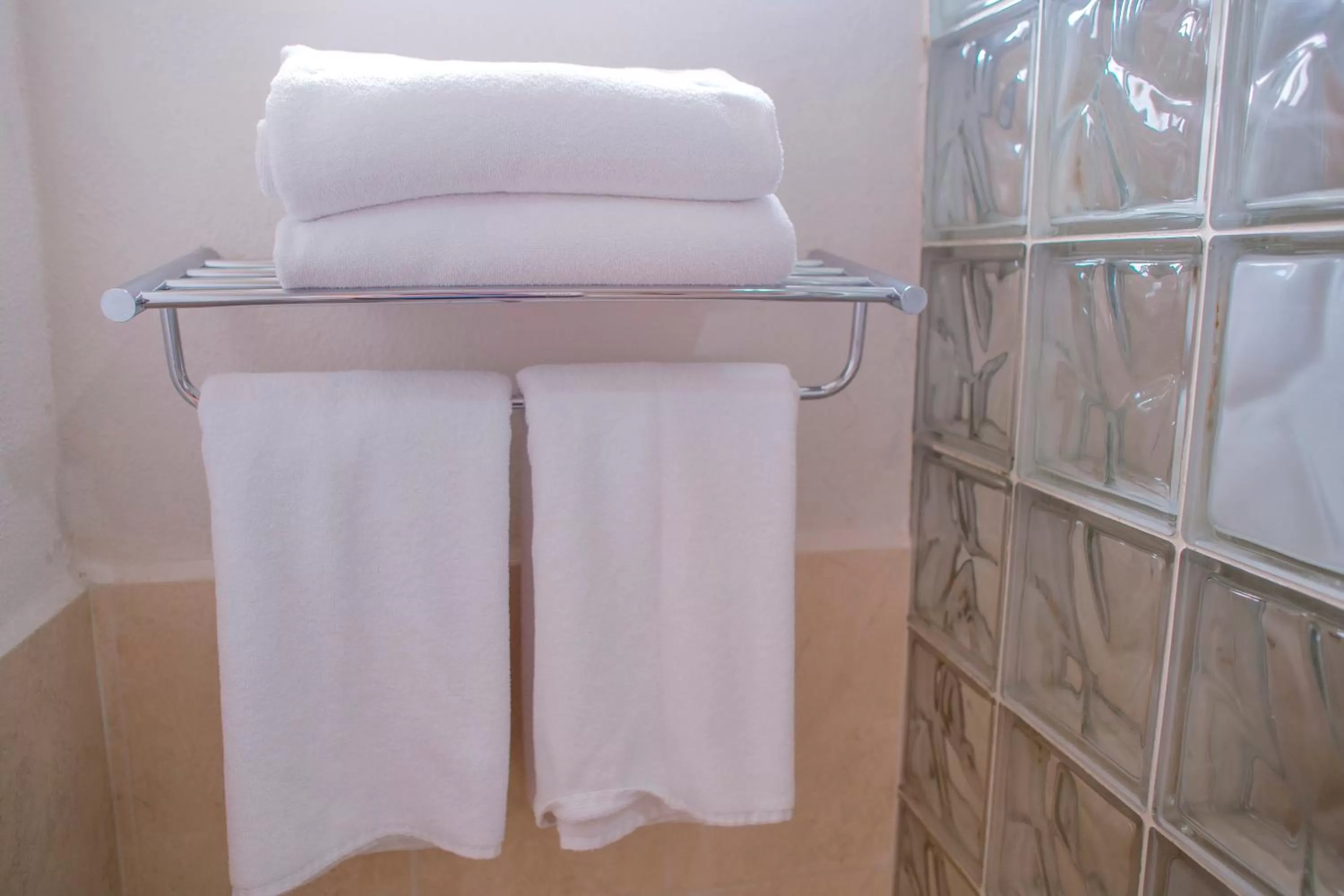 Bathroom, Bed in Hotel Santa Fe Los Cabos by Villa Group