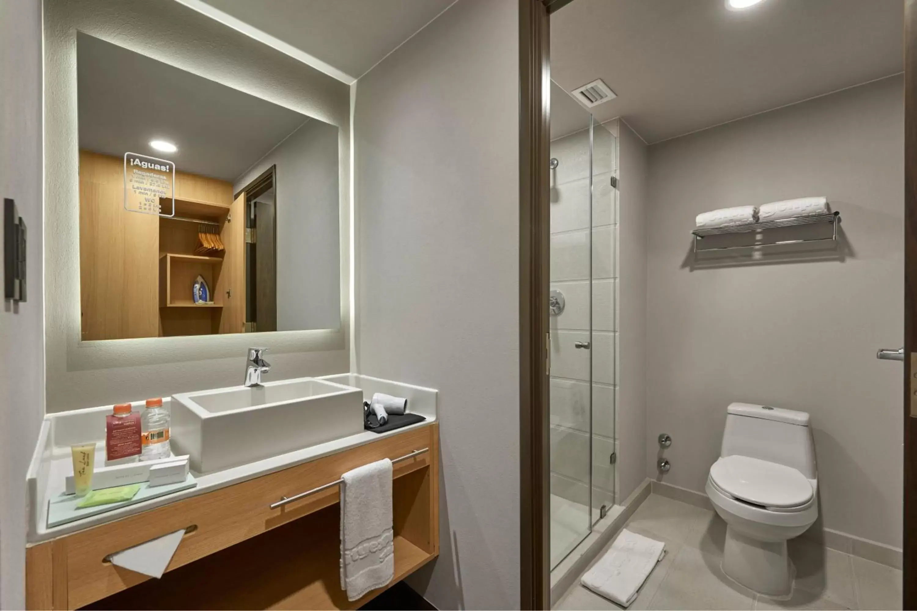 Double Suite with Two Double Beds and Sofa Bed in City Express Suites by Marriott Cancún Aeropuerto Double Suite with Two Double Beds and Sofa Bed in City Express Suites by Marriott Cancún Aeropuerto