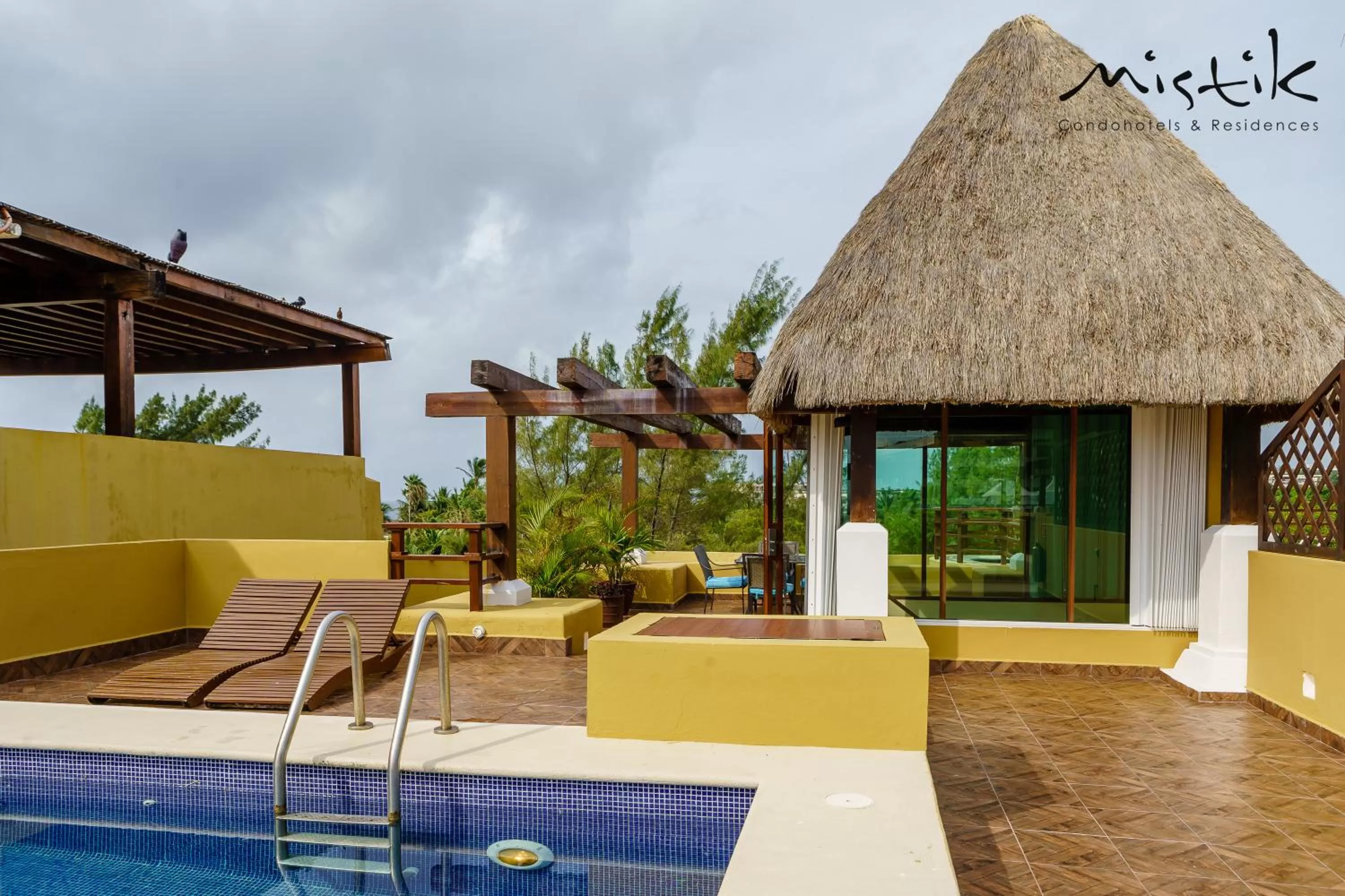 Swimming pool in Pueblito Escondido by Mistik Vacation Rentals