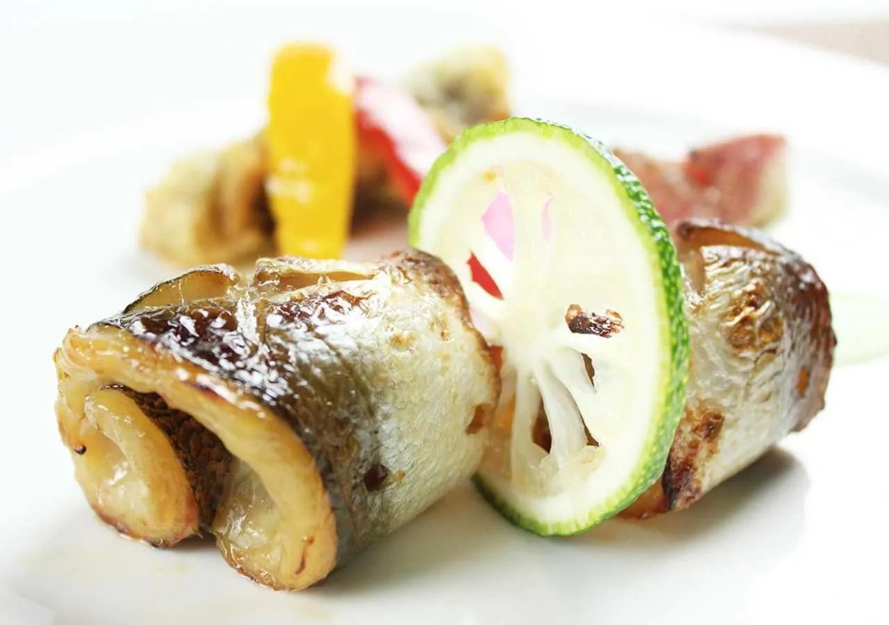 Food close-up in Aura Tachibana