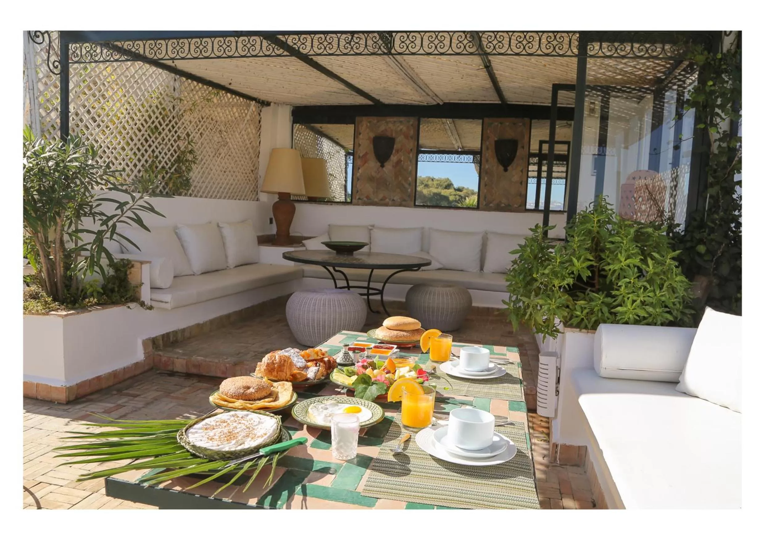 Breakfast in La Maison de Tanger