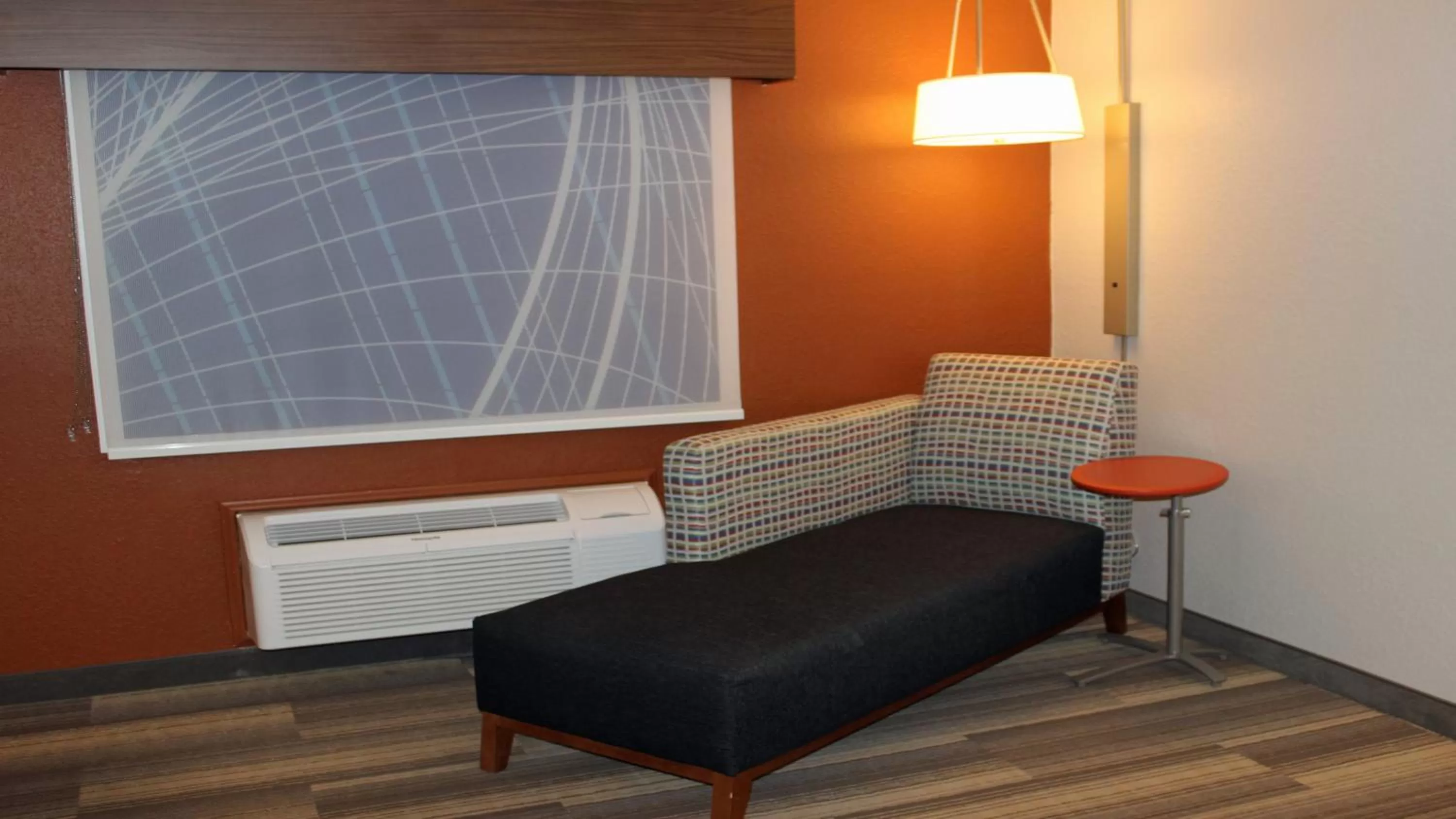 Photo of the whole room in Holiday Inn Express Winfield - Teays Valley by IHG