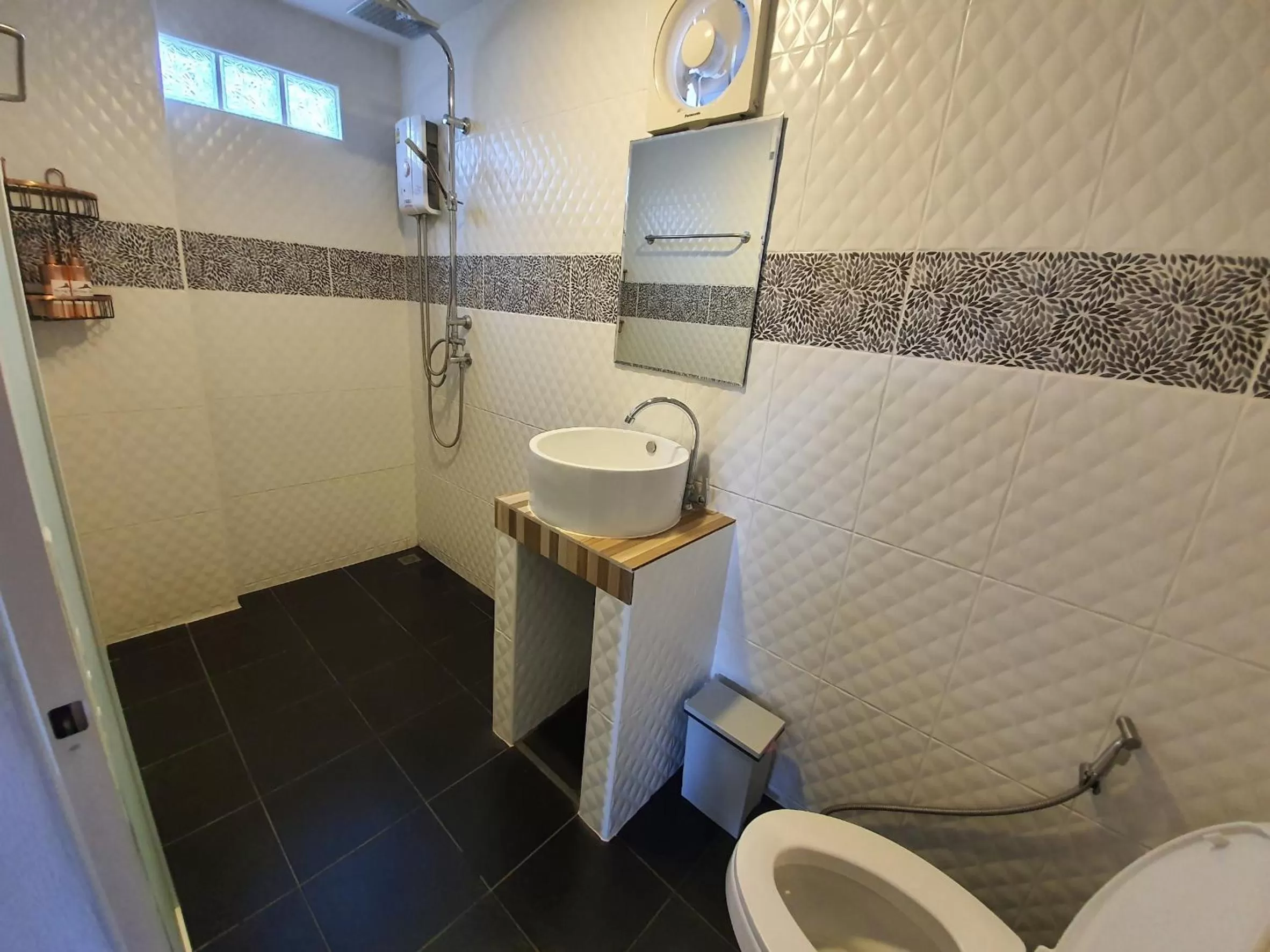 Toilet in Chiang Mai Heritage House