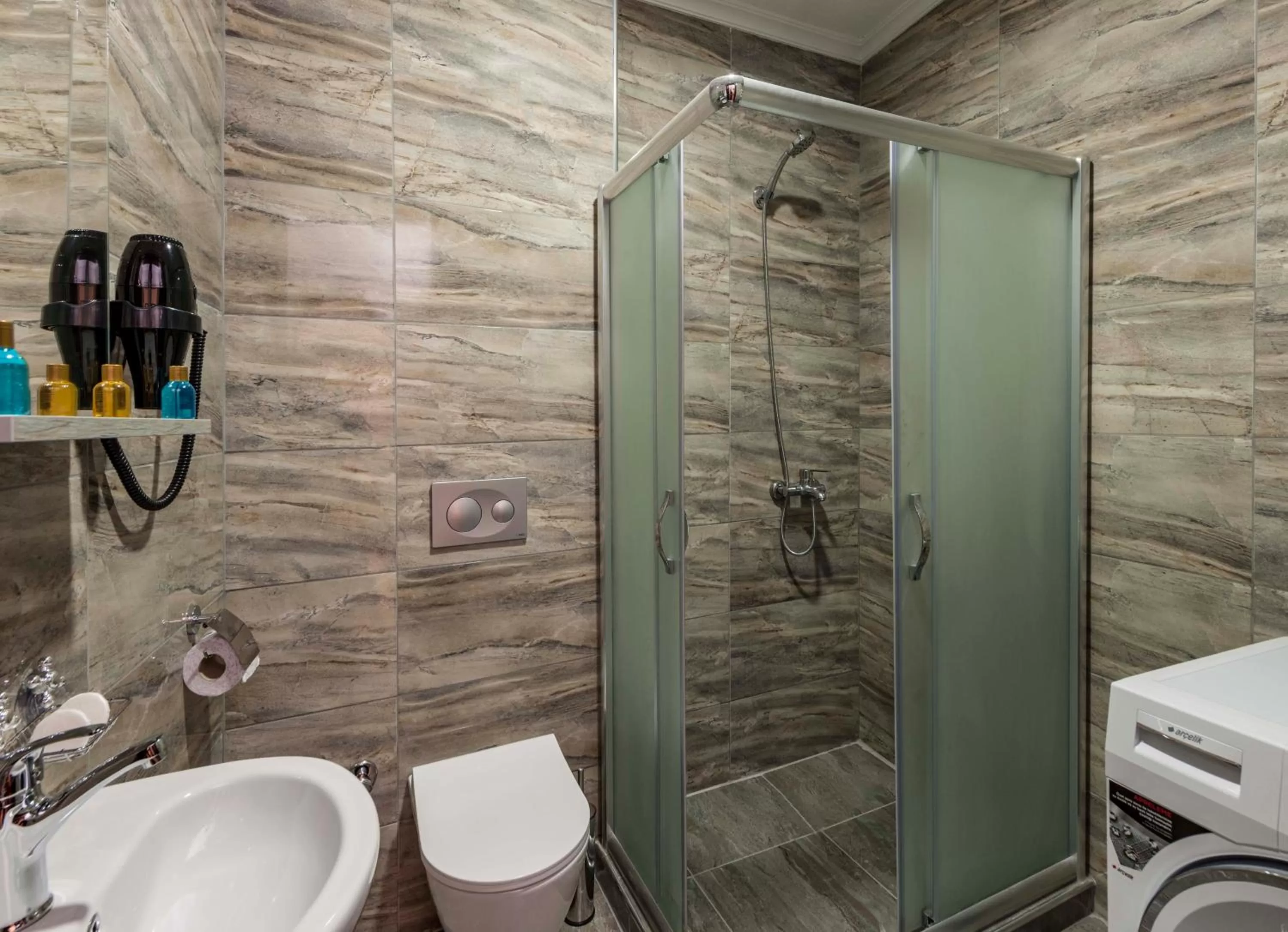 Shower in Element Garden