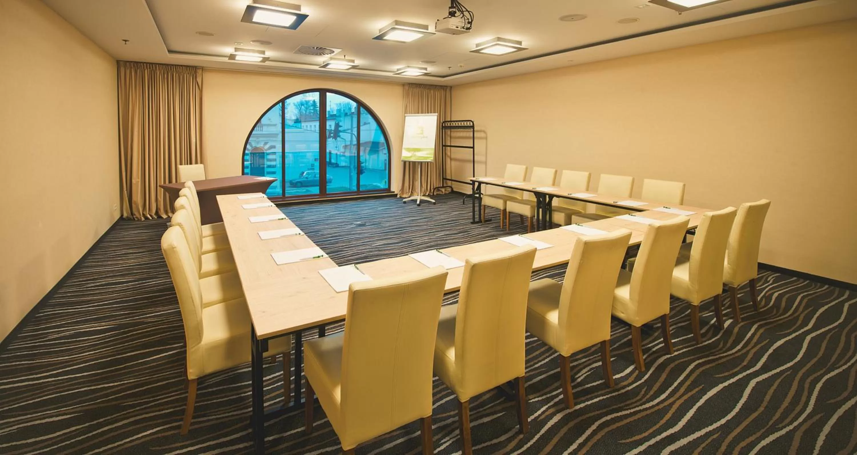 Meeting/conference room in Holiday Inn Łódź by IHG
