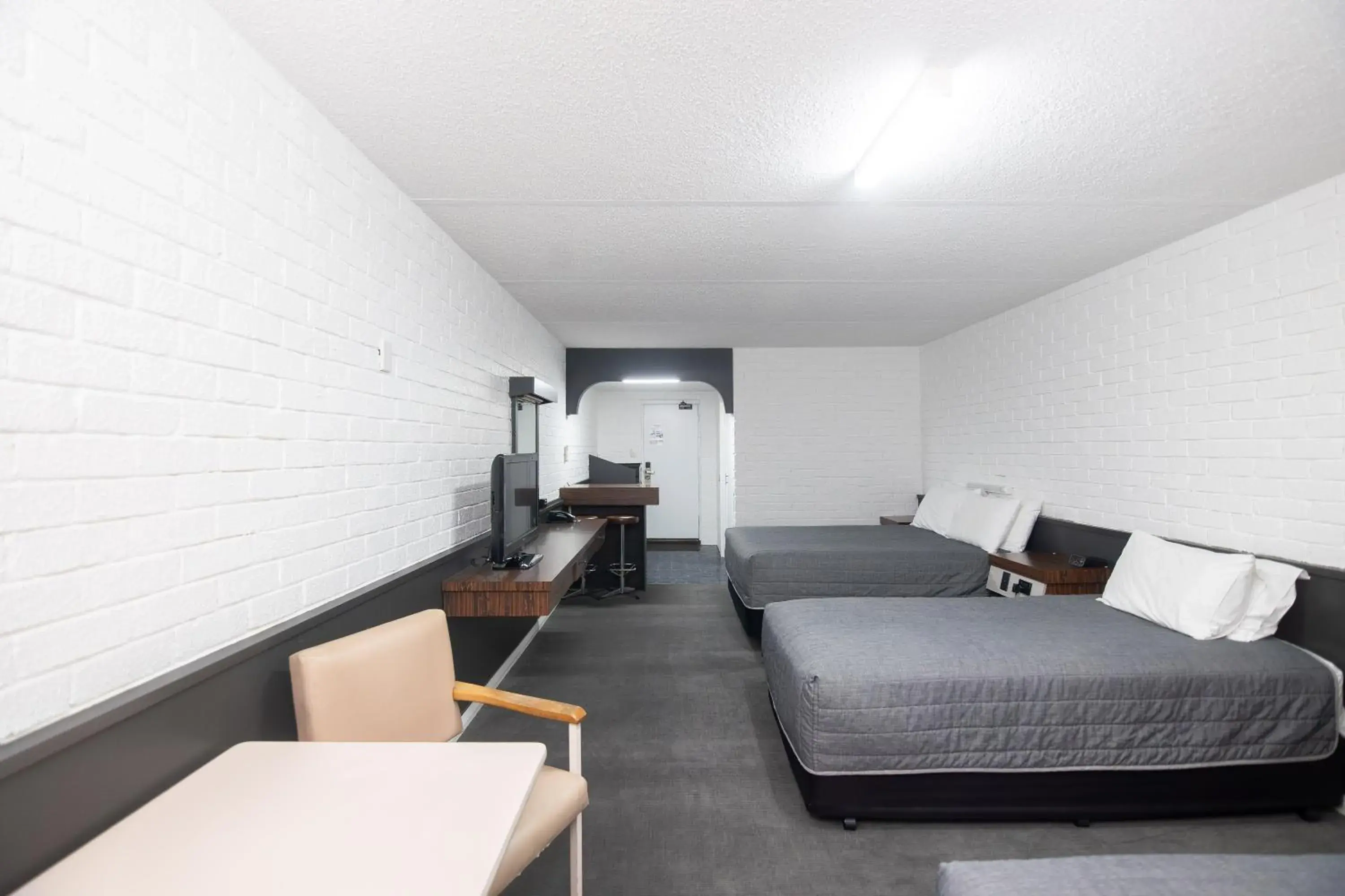 Standard Family Room in Dog Rock Motel Standard Family Room in Dog Rock Motel