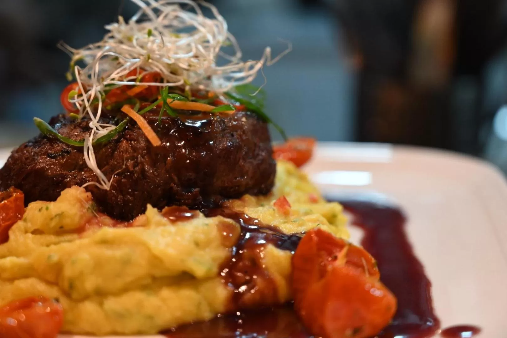 Restaurant/places to eat in Hotel Manada del Desierto