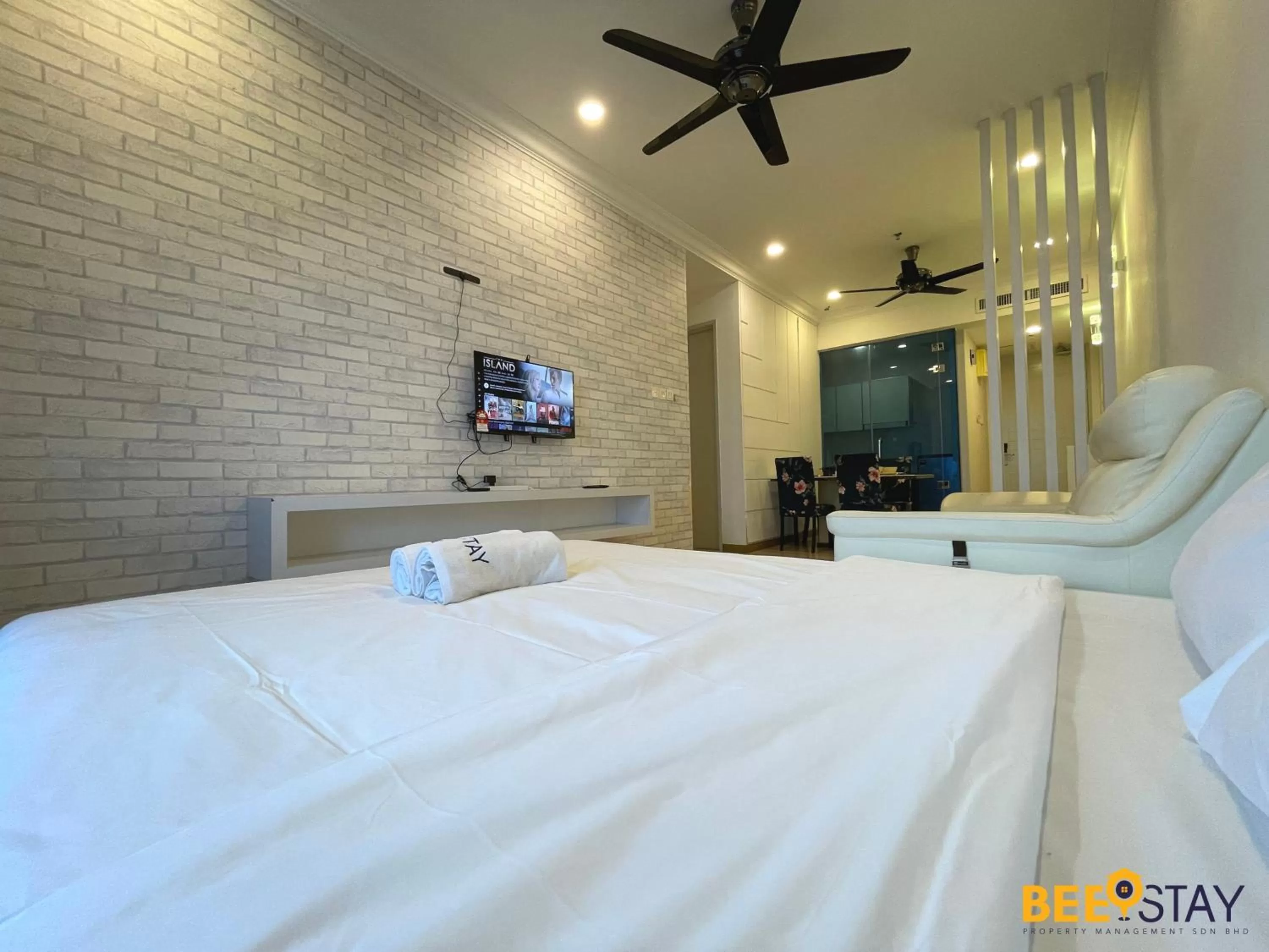 Bed in The Wave Suites Melaka by BEESTAY