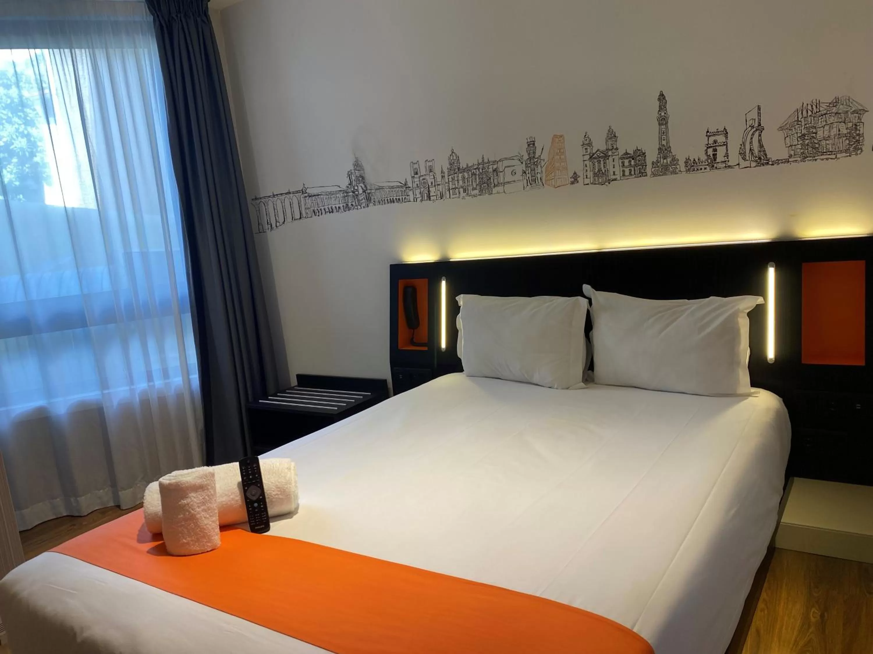 Bed in easyHotel Lisbon