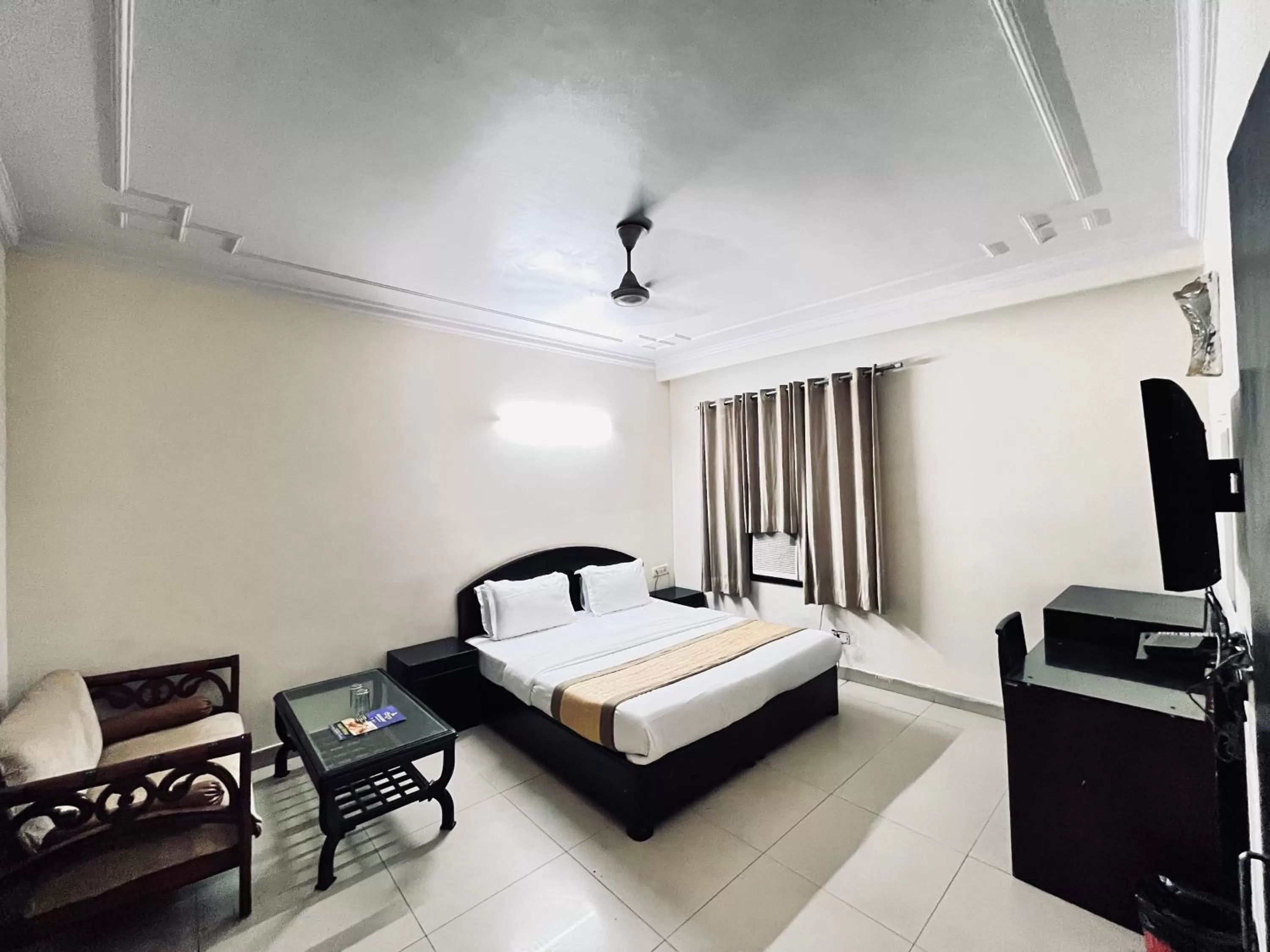 Bed in Ashoka Hotel Karol Bagh Delhi