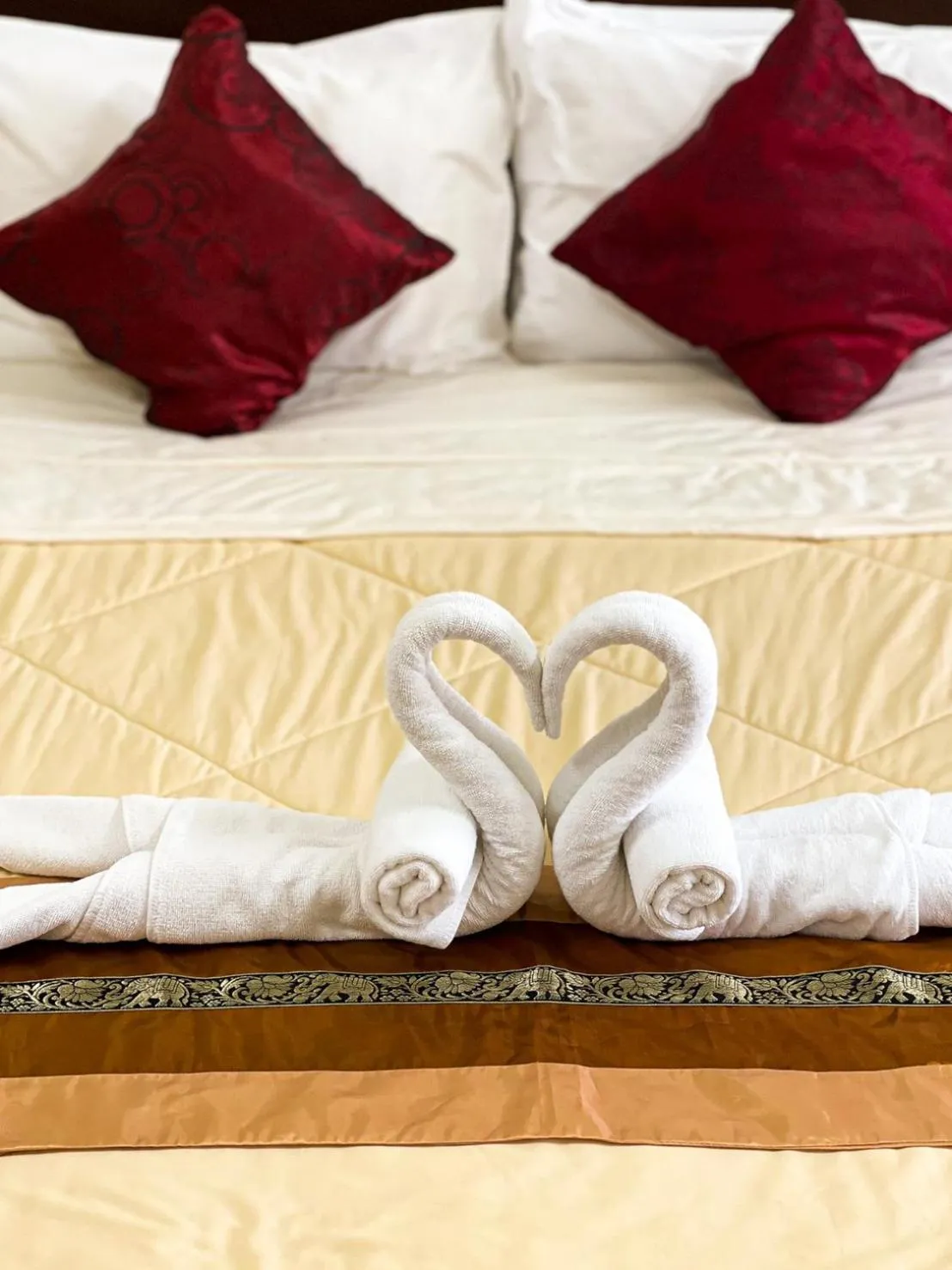 Bed in Rueangrat Hotel