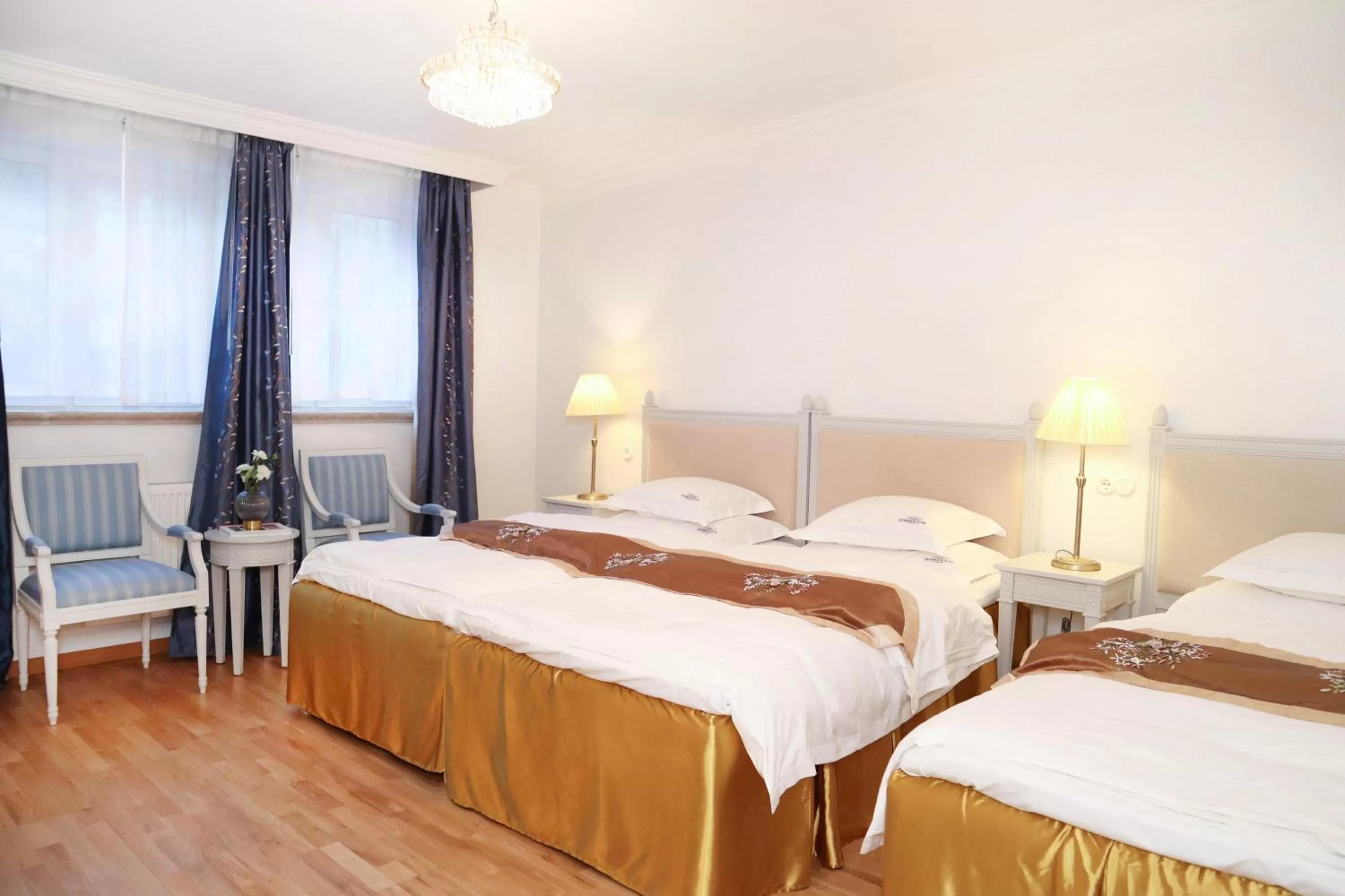 Bed in Brommavik Hotel