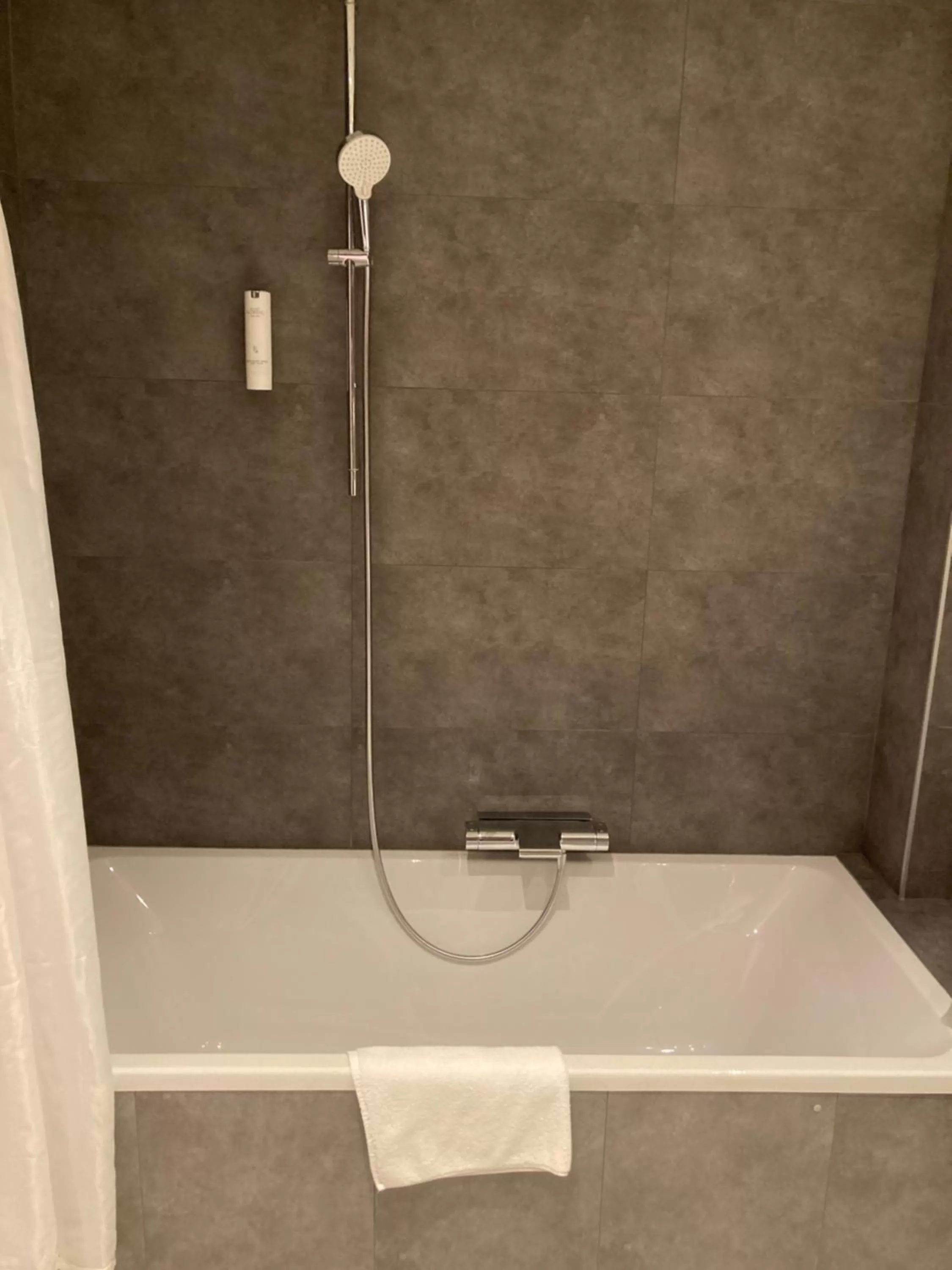 Bathroom in Le Relais De La Haute Sambre