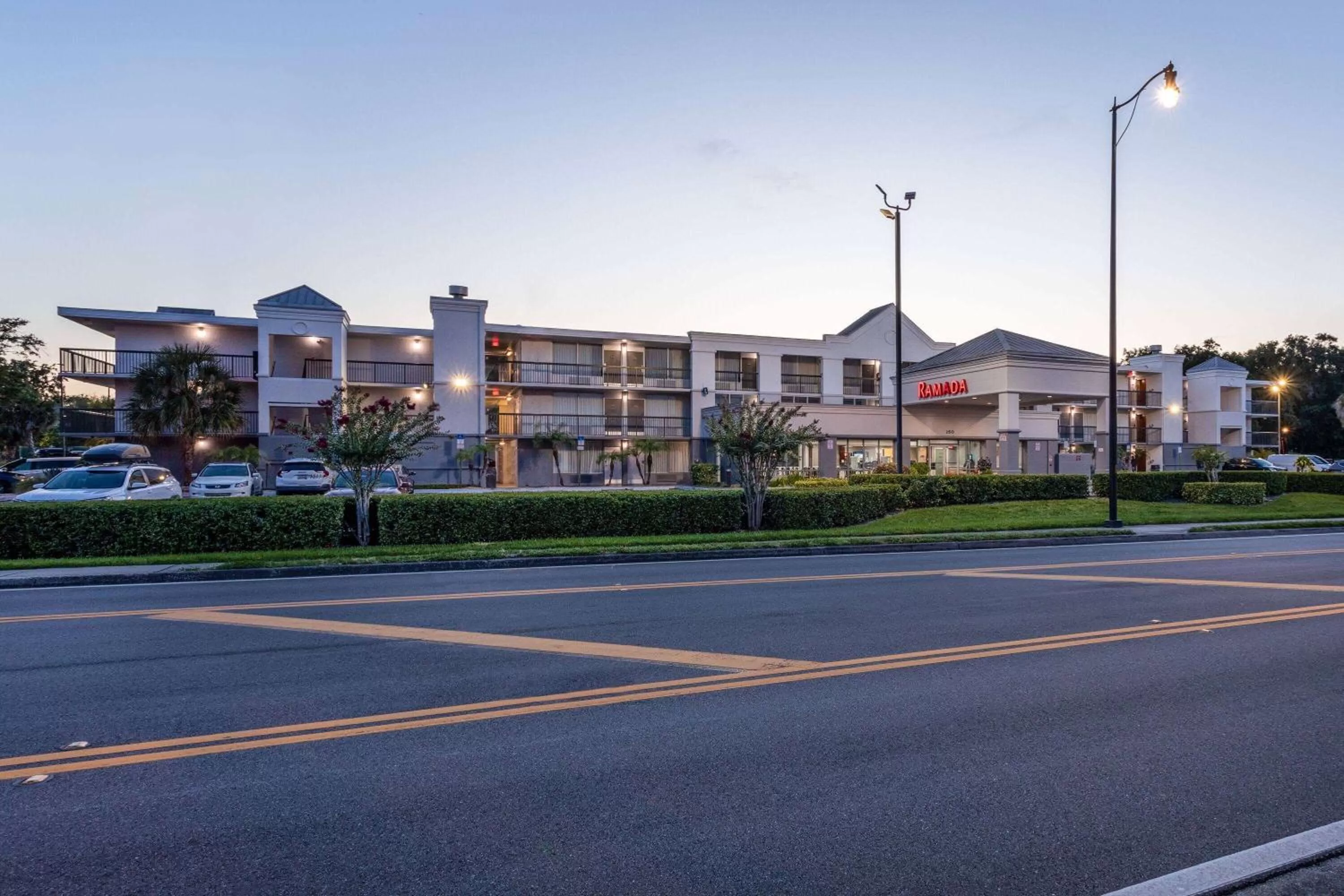 Property building in Ramada by Wyndham Altamonte Springs Near I-4