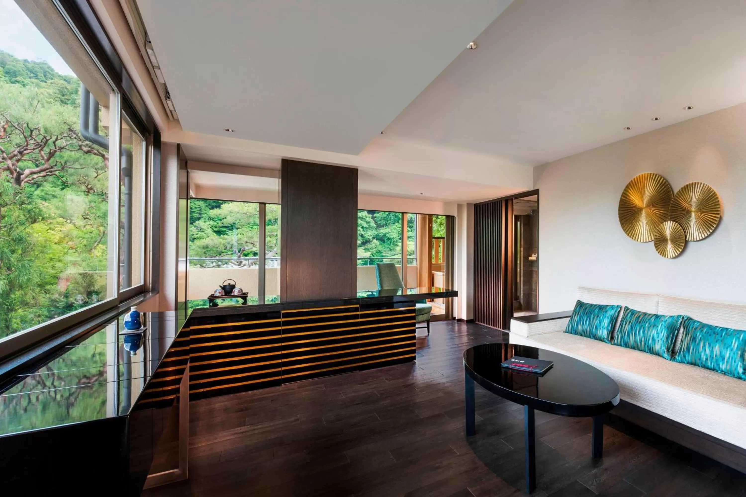 Living room in Suiran, a Luxury Collection Hotel, Kyoto