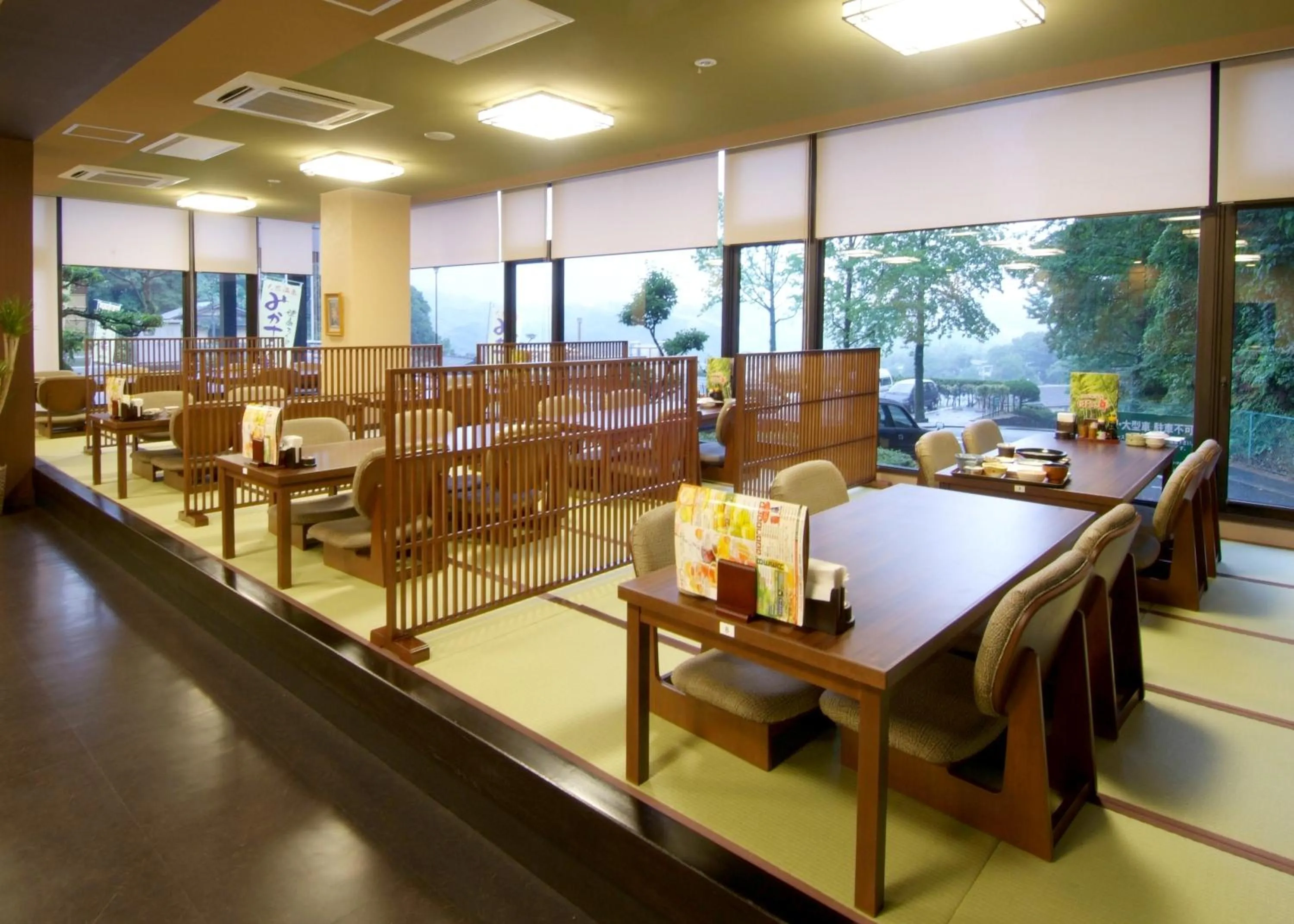 Restaurant/places to eat in Route Inn Grantia Dazaifu