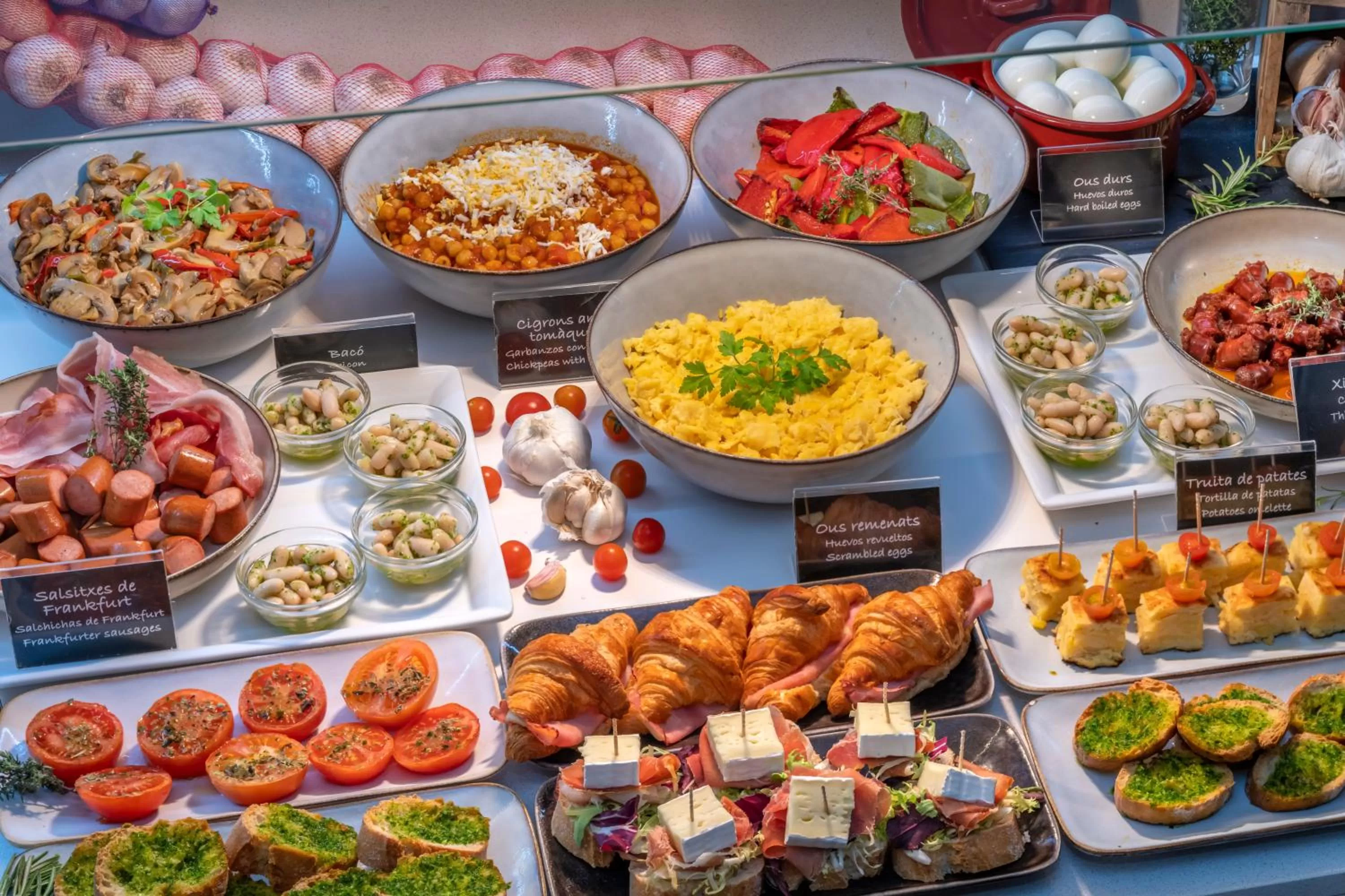 Buffet breakfast in SERHS Carlit Boutique Hotel