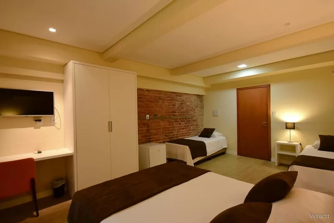 Photo of the whole room, Bed in Hotel Praça da Matriz