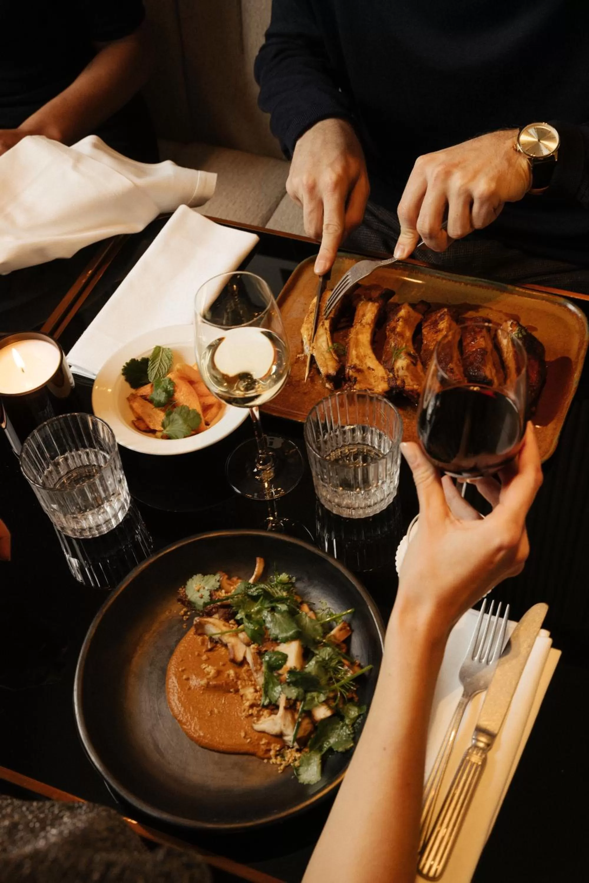 Food and drinks in Hôtel Dame des Arts