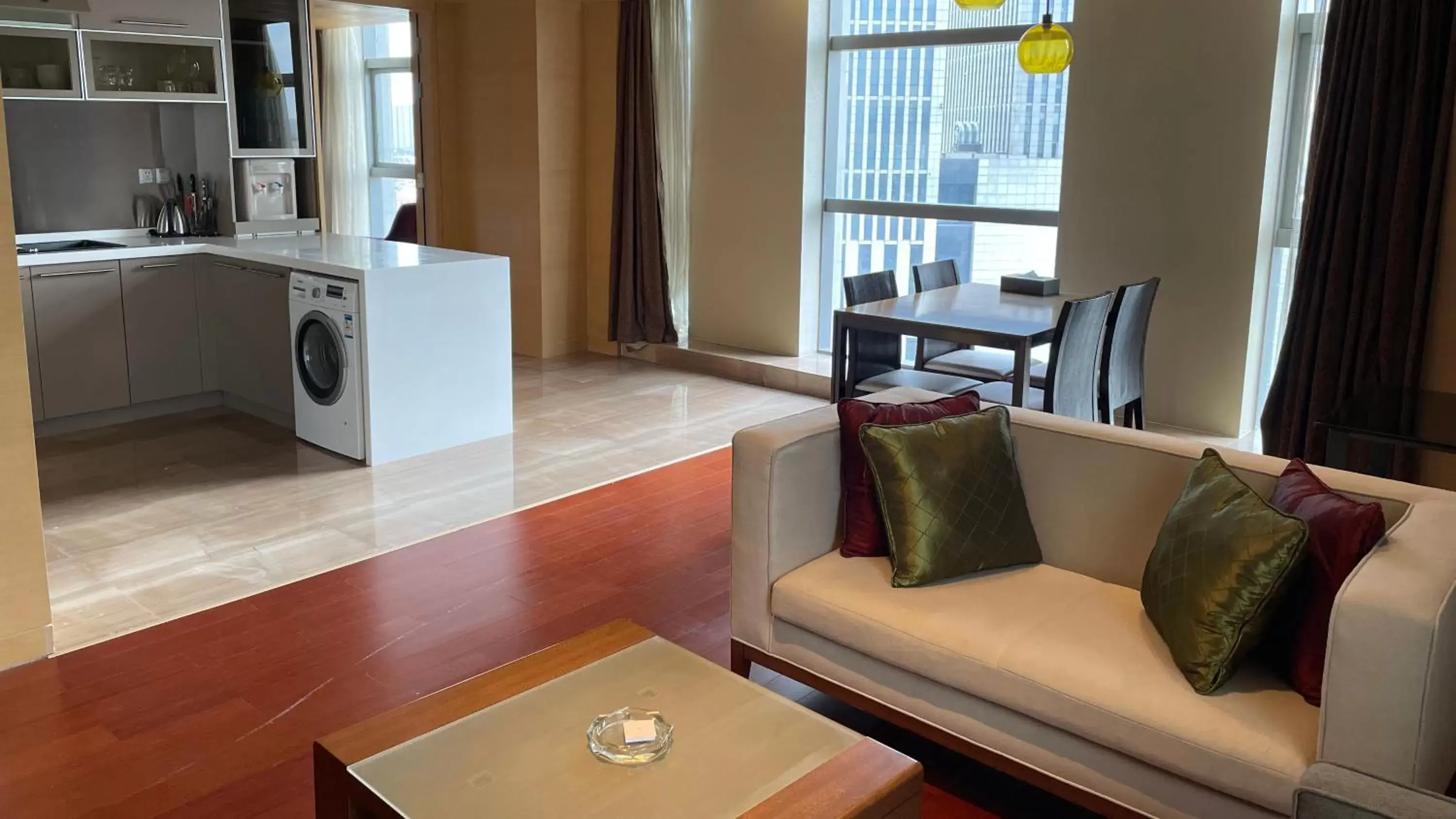 1 King 1 Bedroom Suite Residence in Crowne Plaza Tianjin Meijiangnan by IHG 1 King 1 Bedroom Suite Residence in Crowne Plaza Tianjin Meijiangnan by IHG