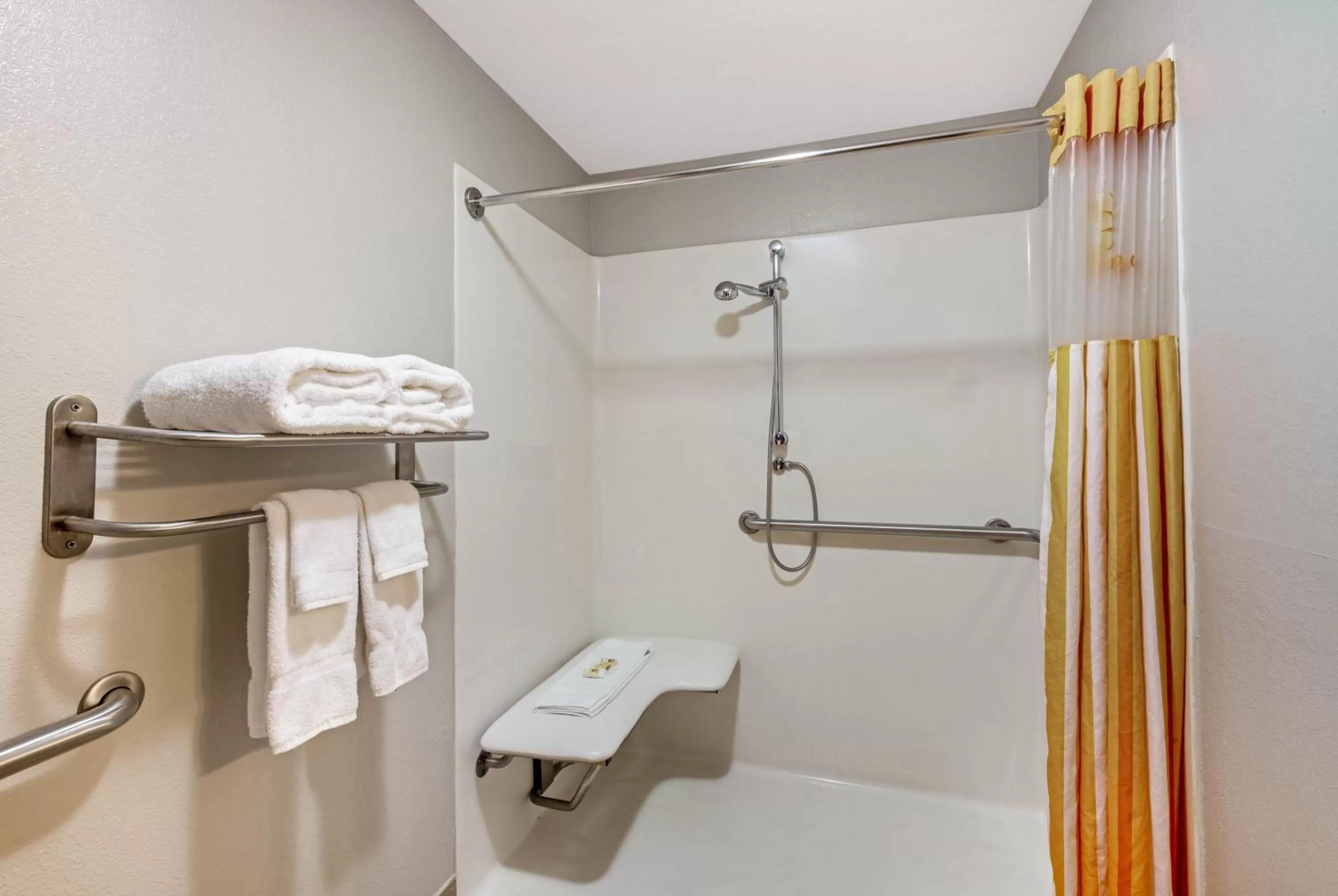 La Quinta by Wyndham New Cumberland - Harrisburg