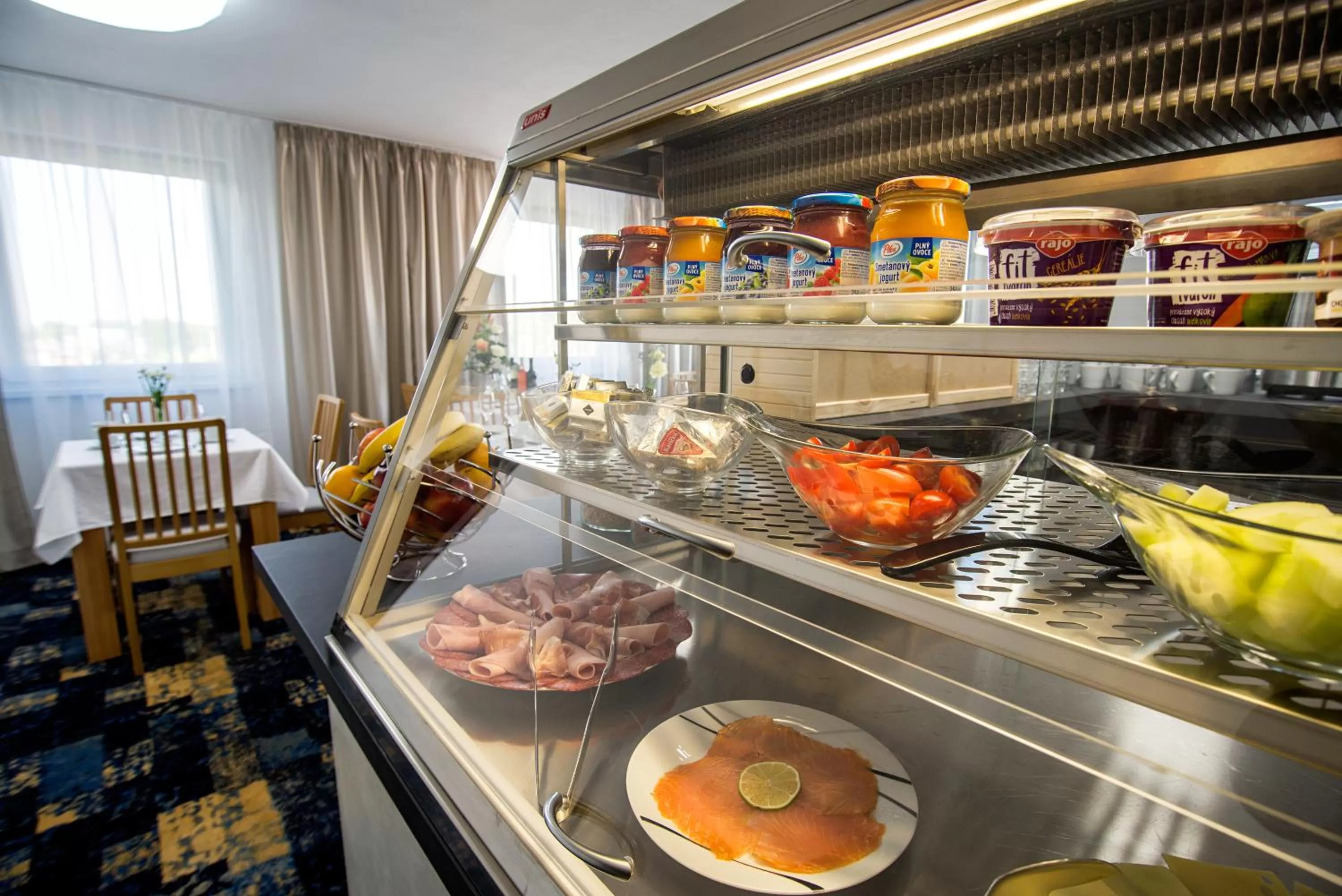 Food and drinks in More Than Stay