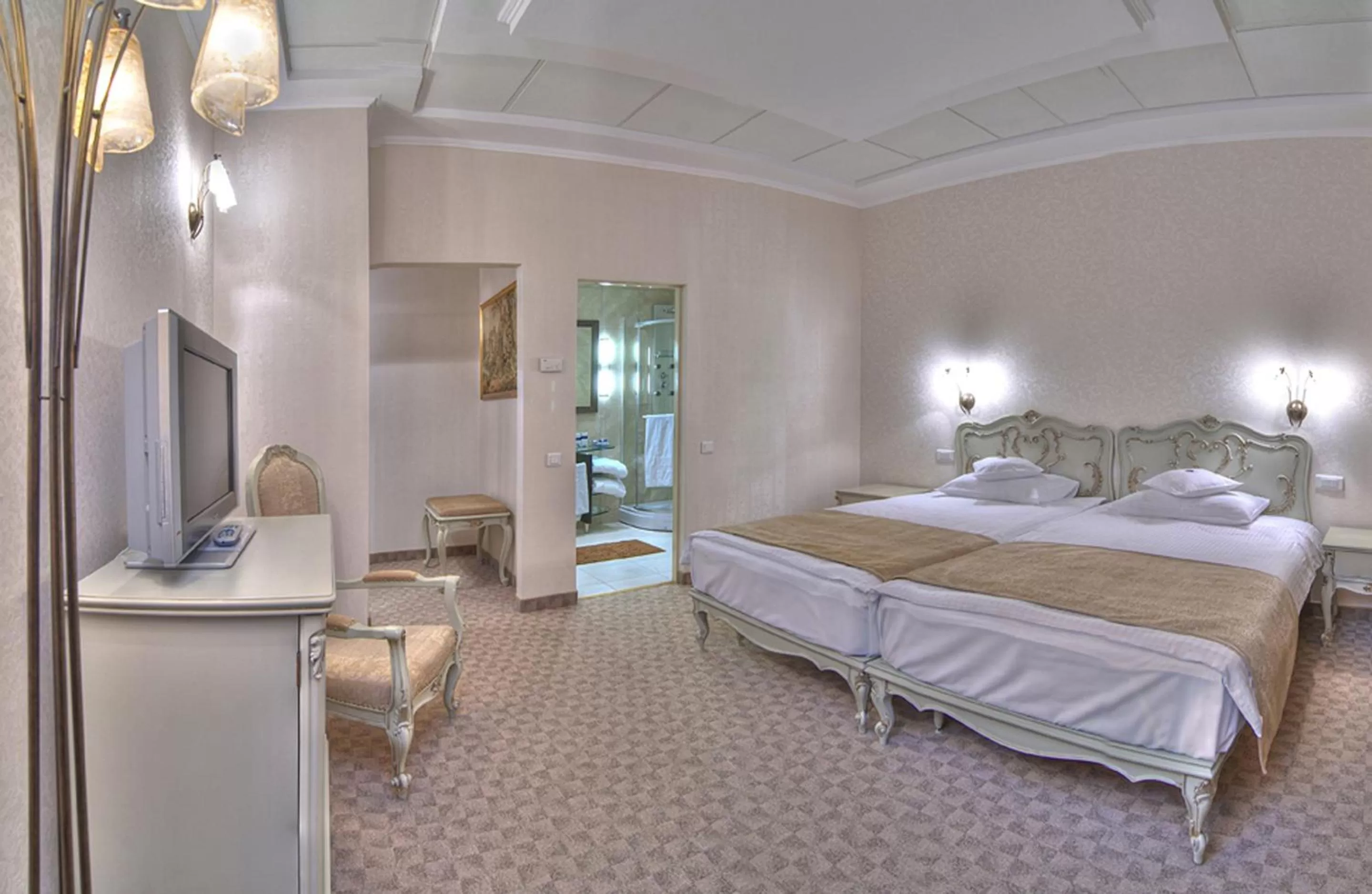 Presidential Suite in Continental Forum Sibiu