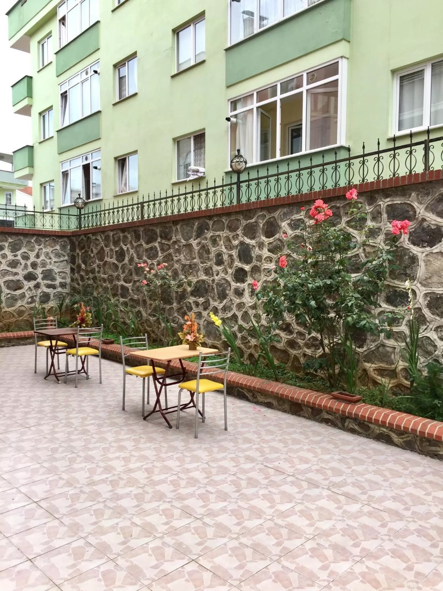 Patio in The Twins Apartmens